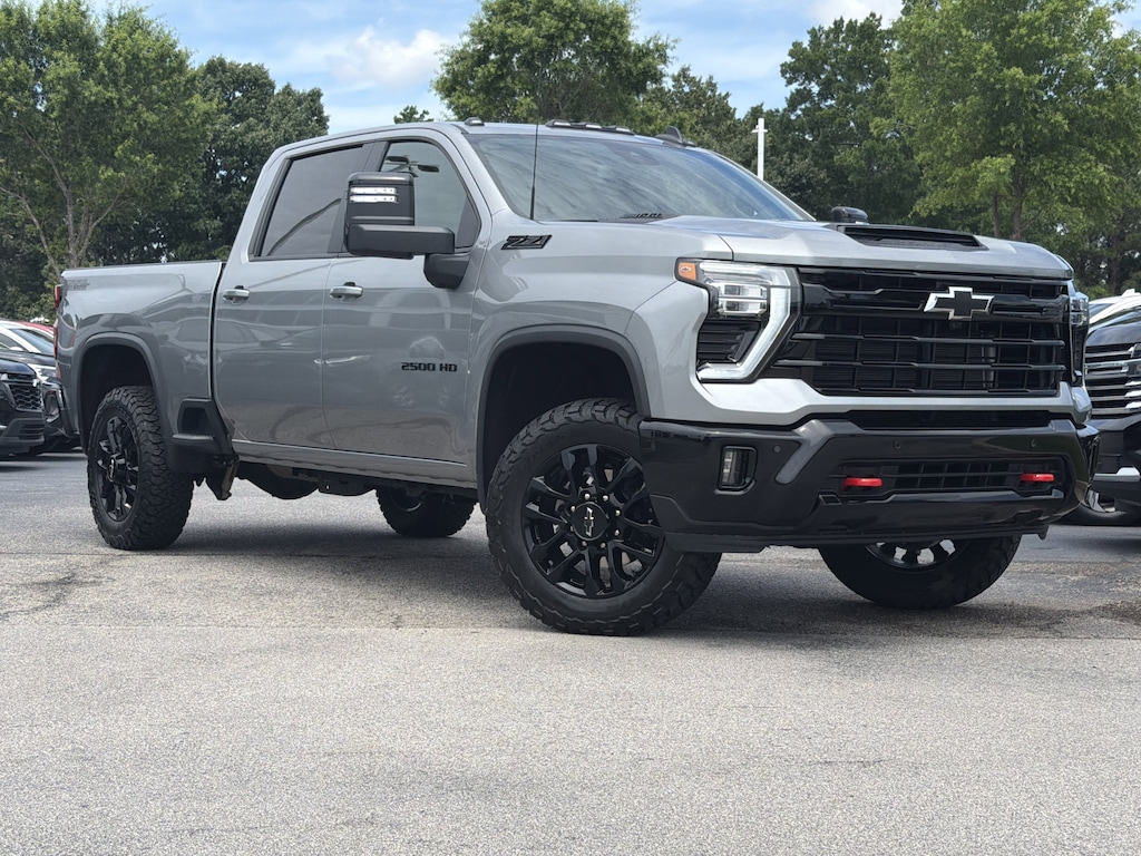 Used 2025 Chevrolet Silverado 2500HD LT Pickup