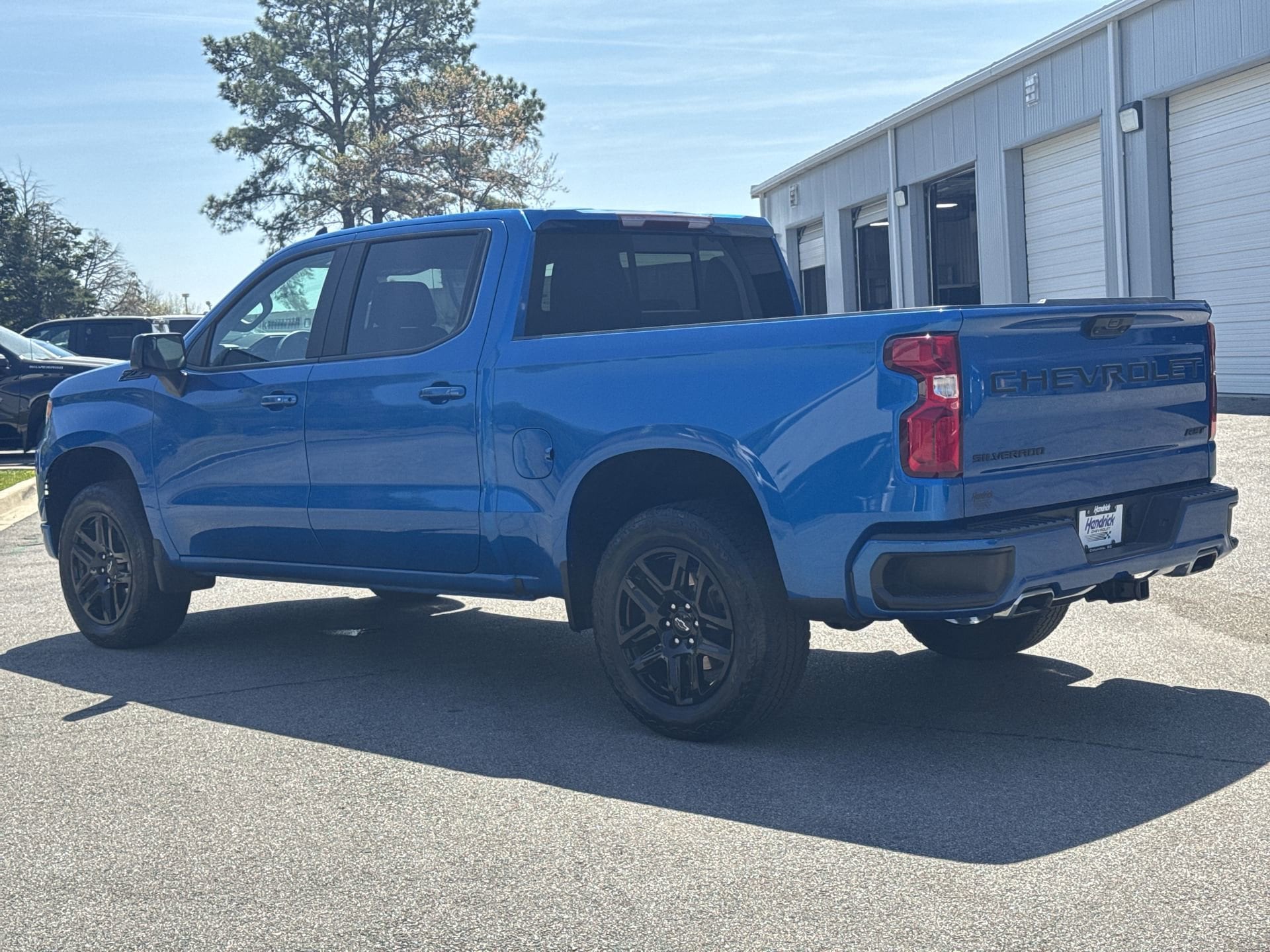 2023 Chevrolet Silverado 1500 RST photo 3