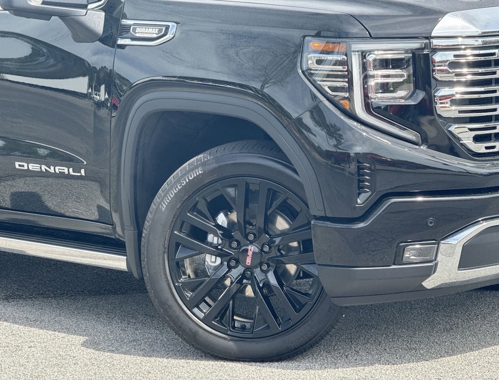 Used 2025 GMC Sierra 1500 Denali Pickup