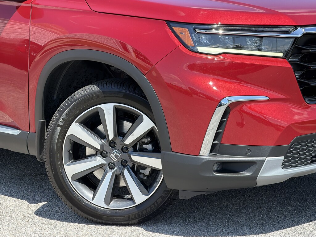 Used 2023 Honda Pilot Touring SUV