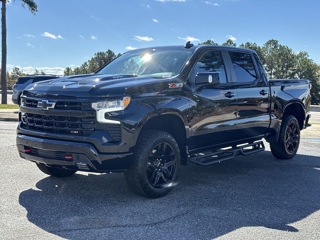 Used 2024 Chevrolet Silverado 1500 LT Trail Boss Pickup