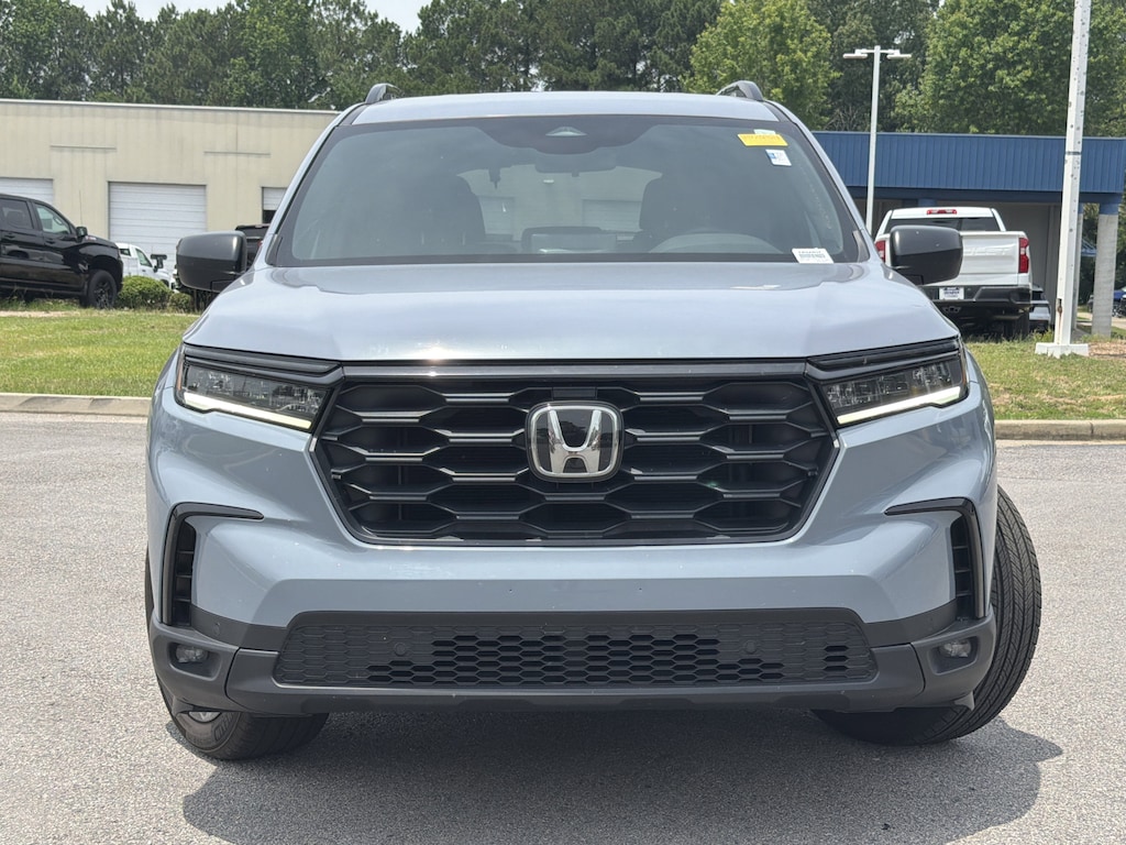 Used 2023 Honda Pilot Sport SUV