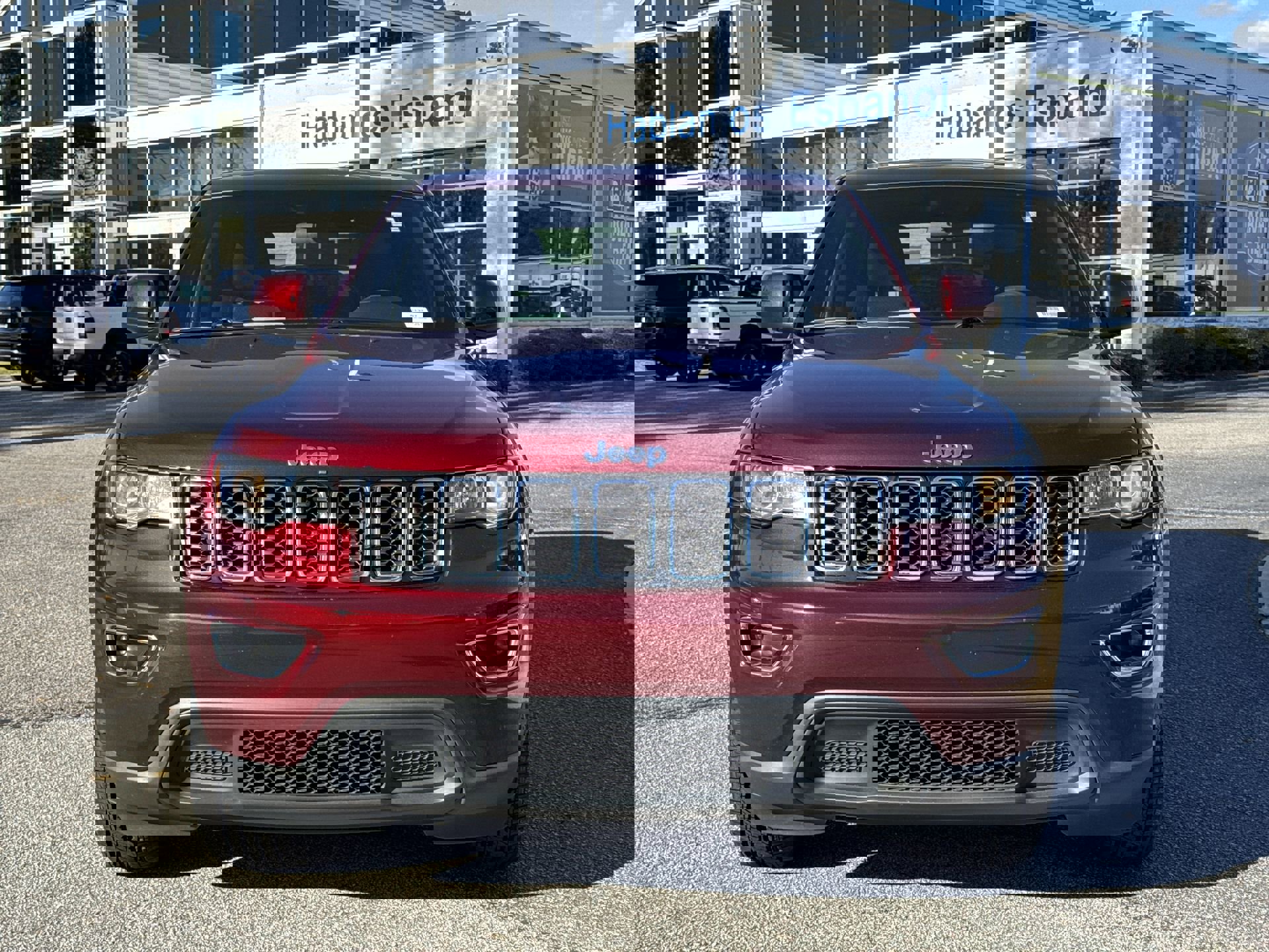 2020 Jeep Grand Cherokee Laredo E photo 2