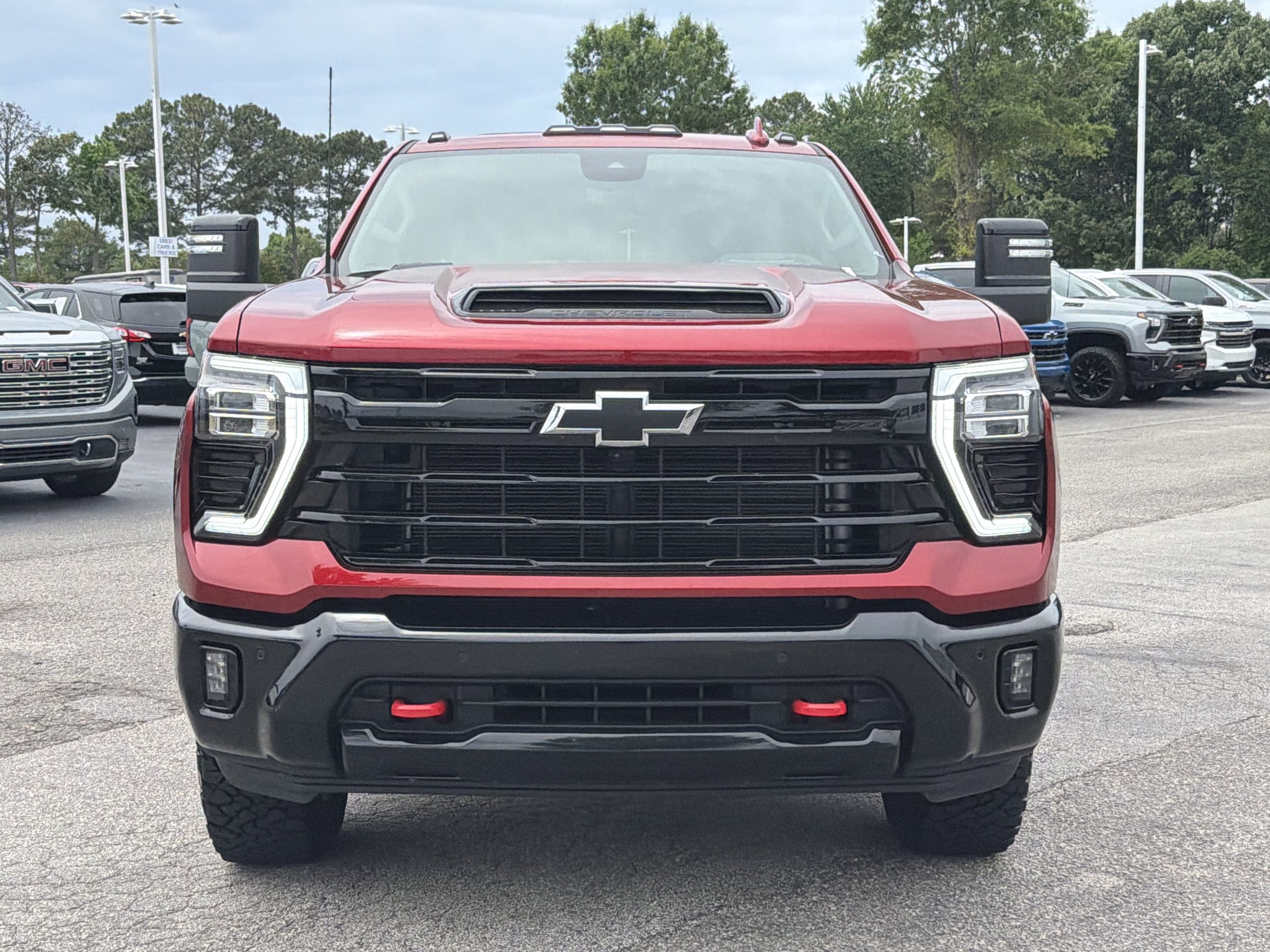 2025 Chevrolet Silverado 2500HD LTZ photo 4