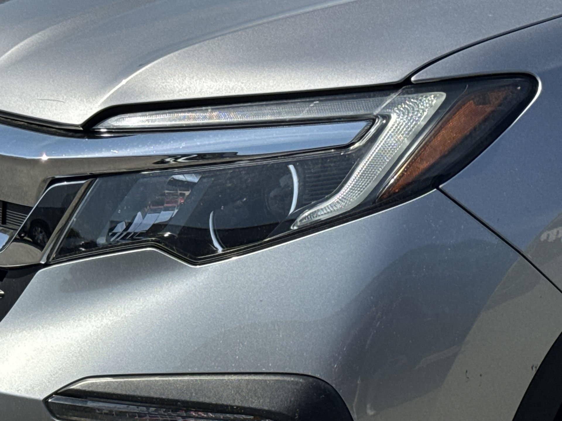 2020 Honda Pilot EX-L photo 4