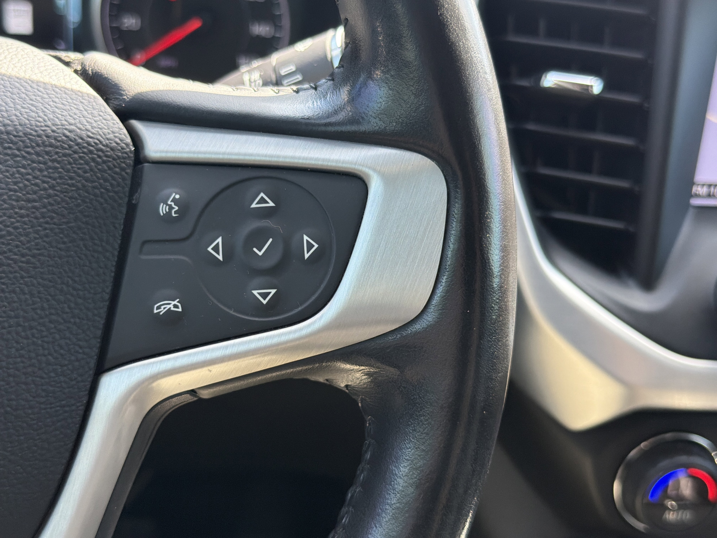 2019 GMC Acadia SLT photo 5