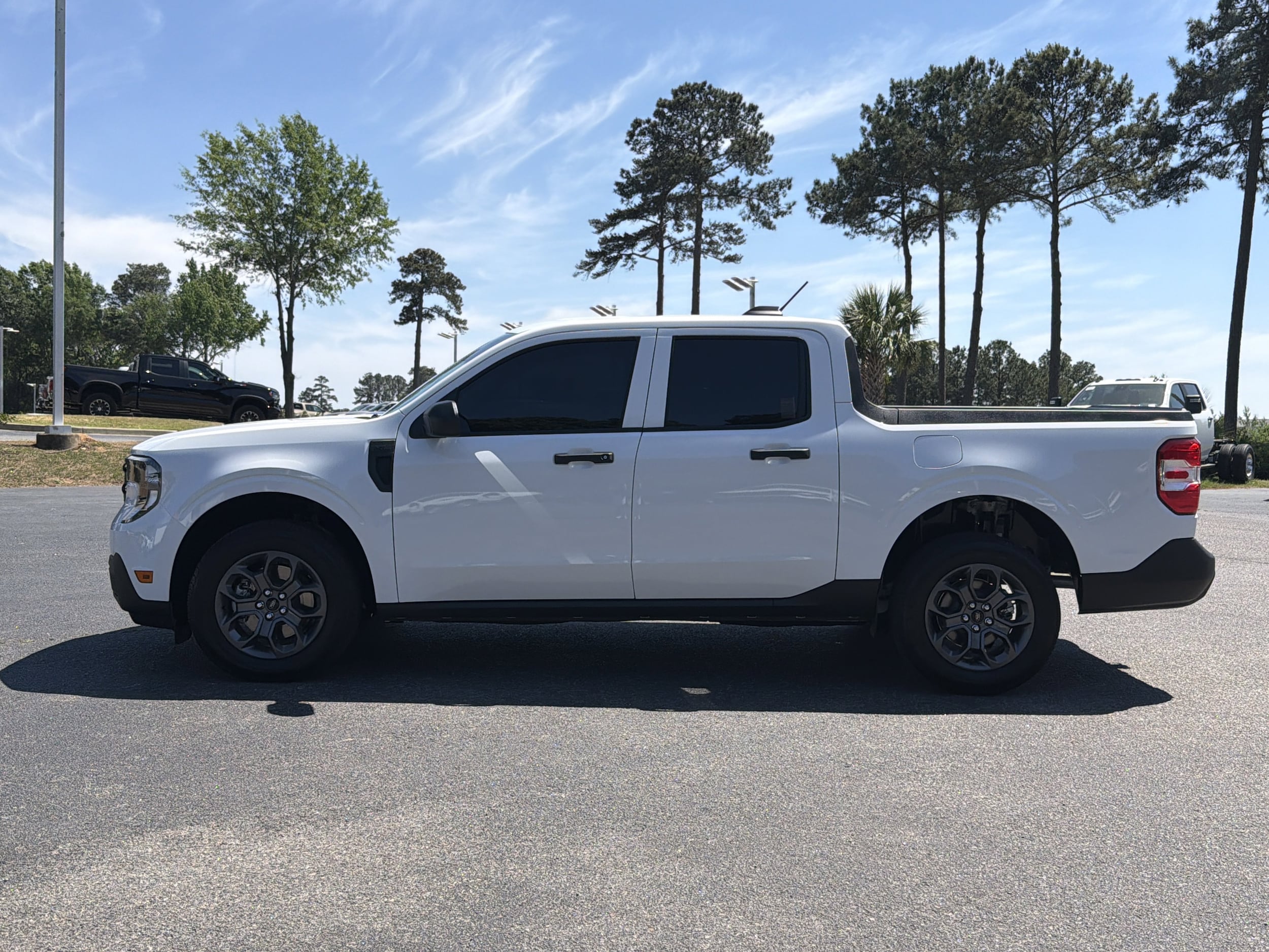 2026 Ford Maverick XL photo 3