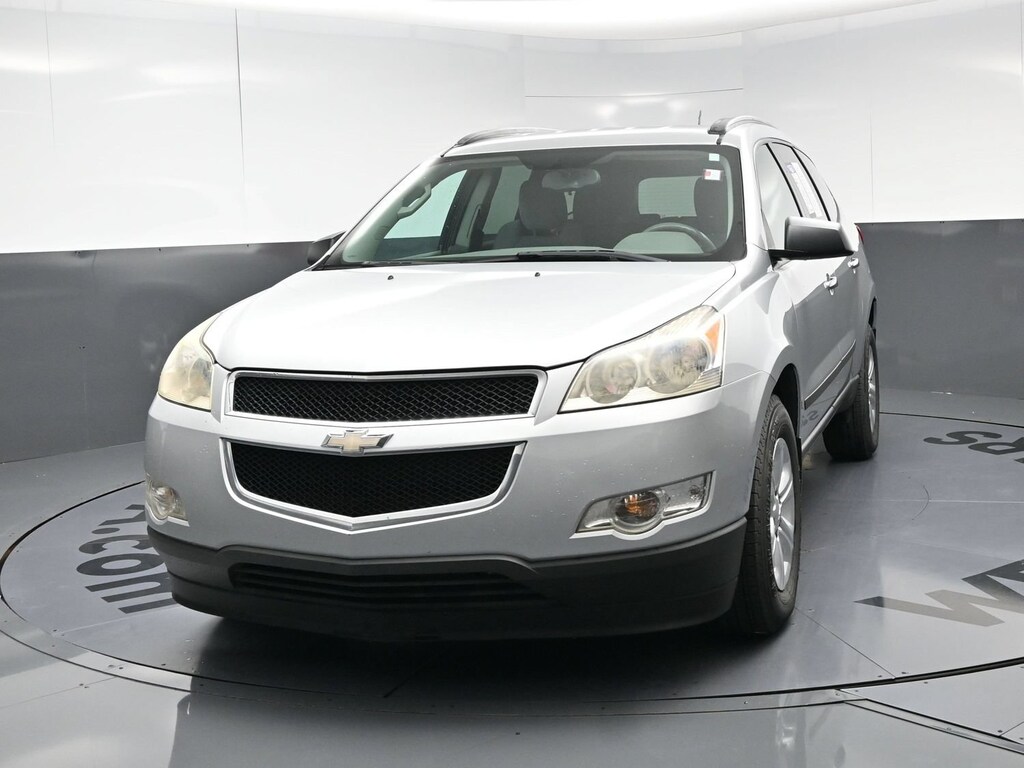 Used 2011 Chevrolet Traverse LS SUV