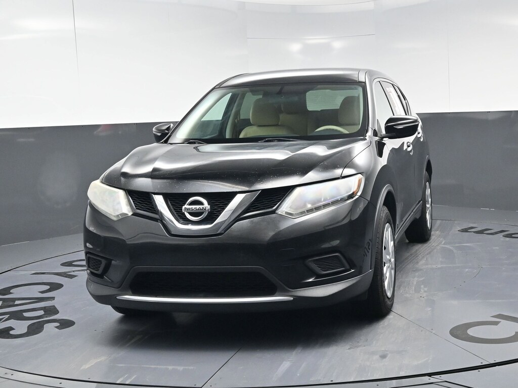 Used 2015 Nissan Rogue S SUV
