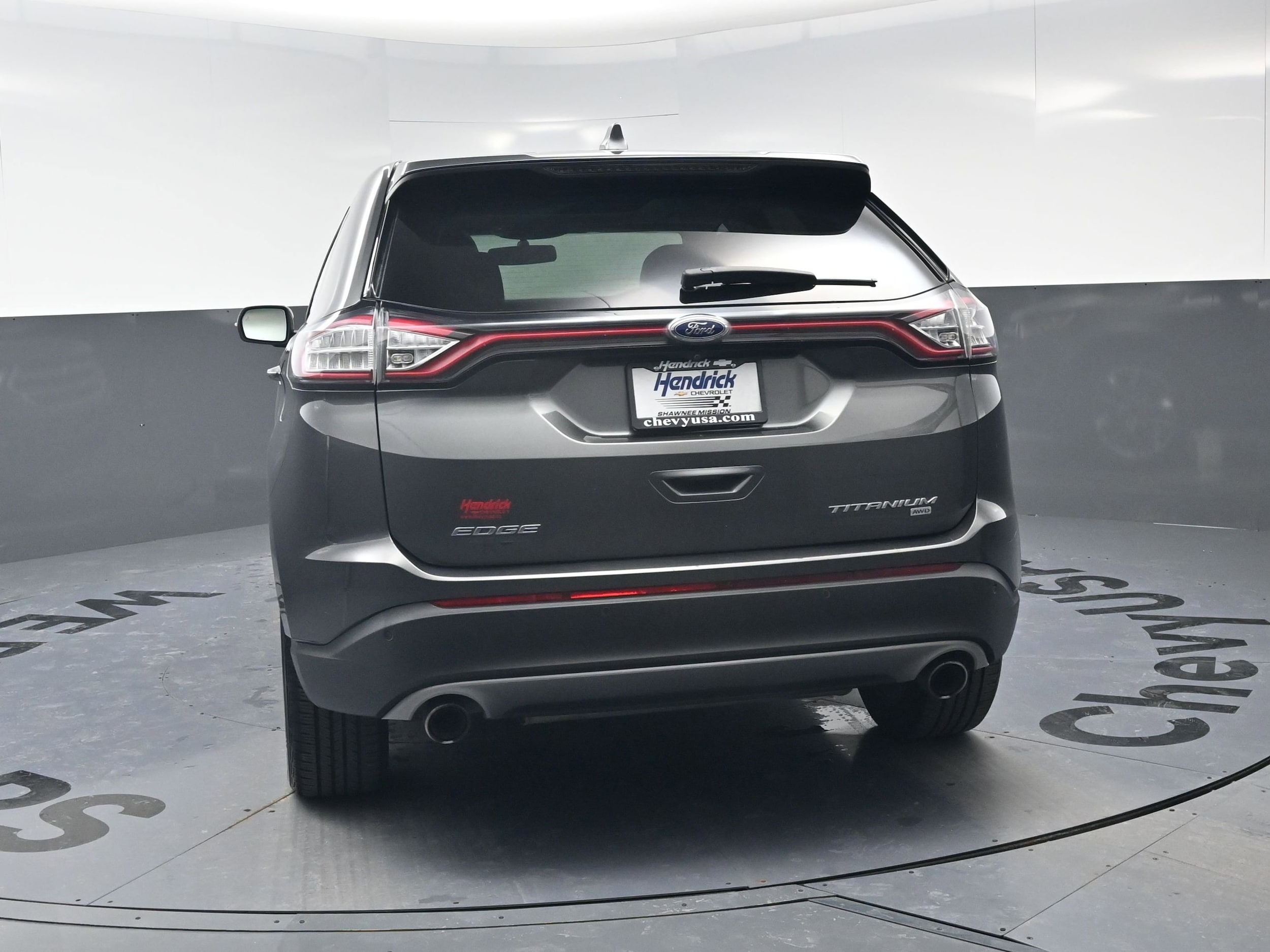2016 Ford Edge Titanium photo 3