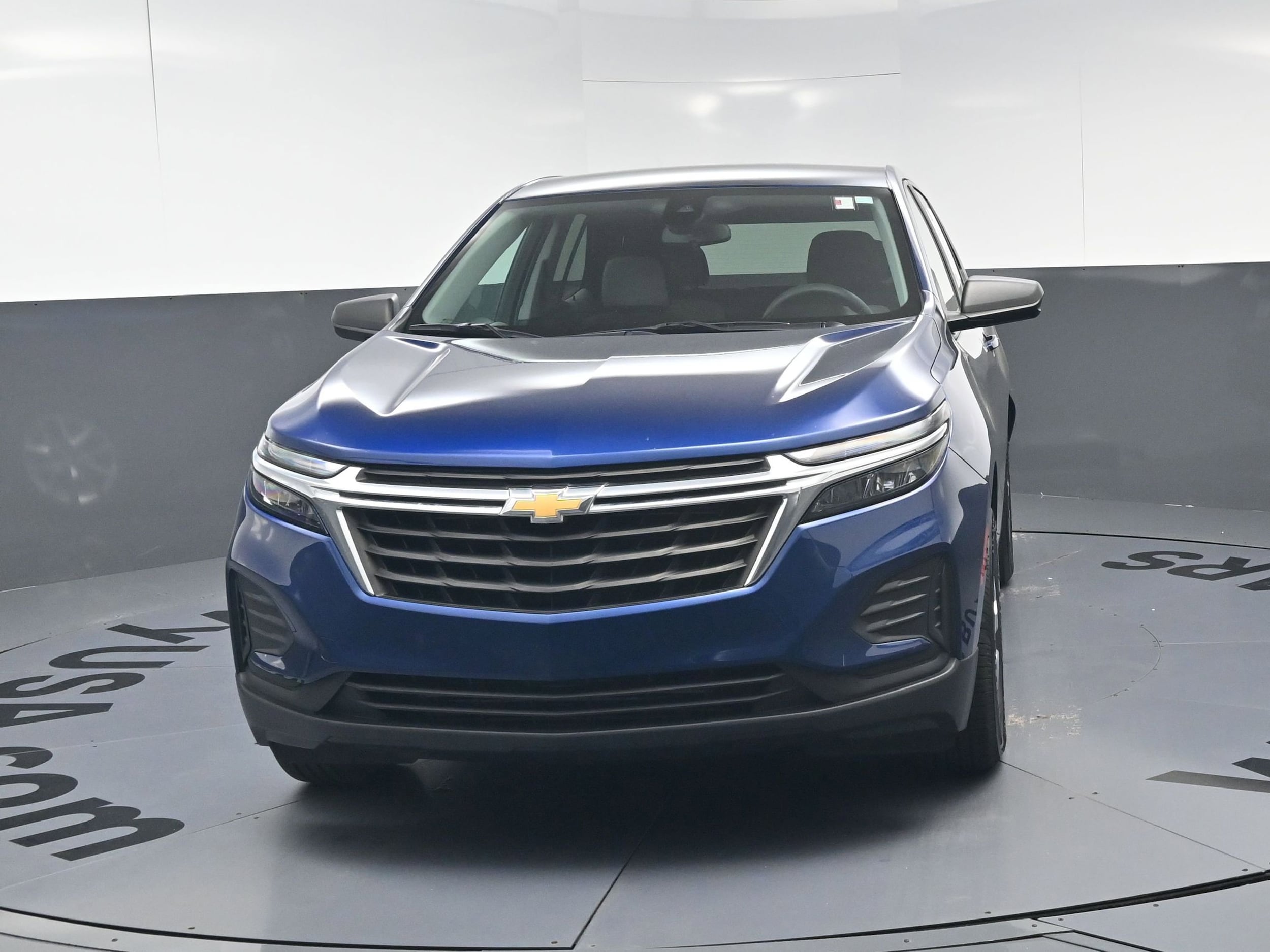 2022 Chevrolet Equinox LS photo 4