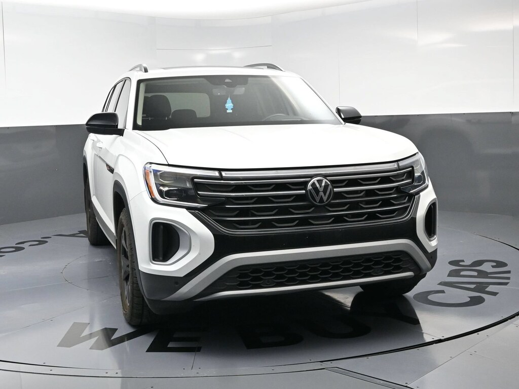 Used 2024 Volkswagen Atlas 2.0T Peak Edition SEL SUV