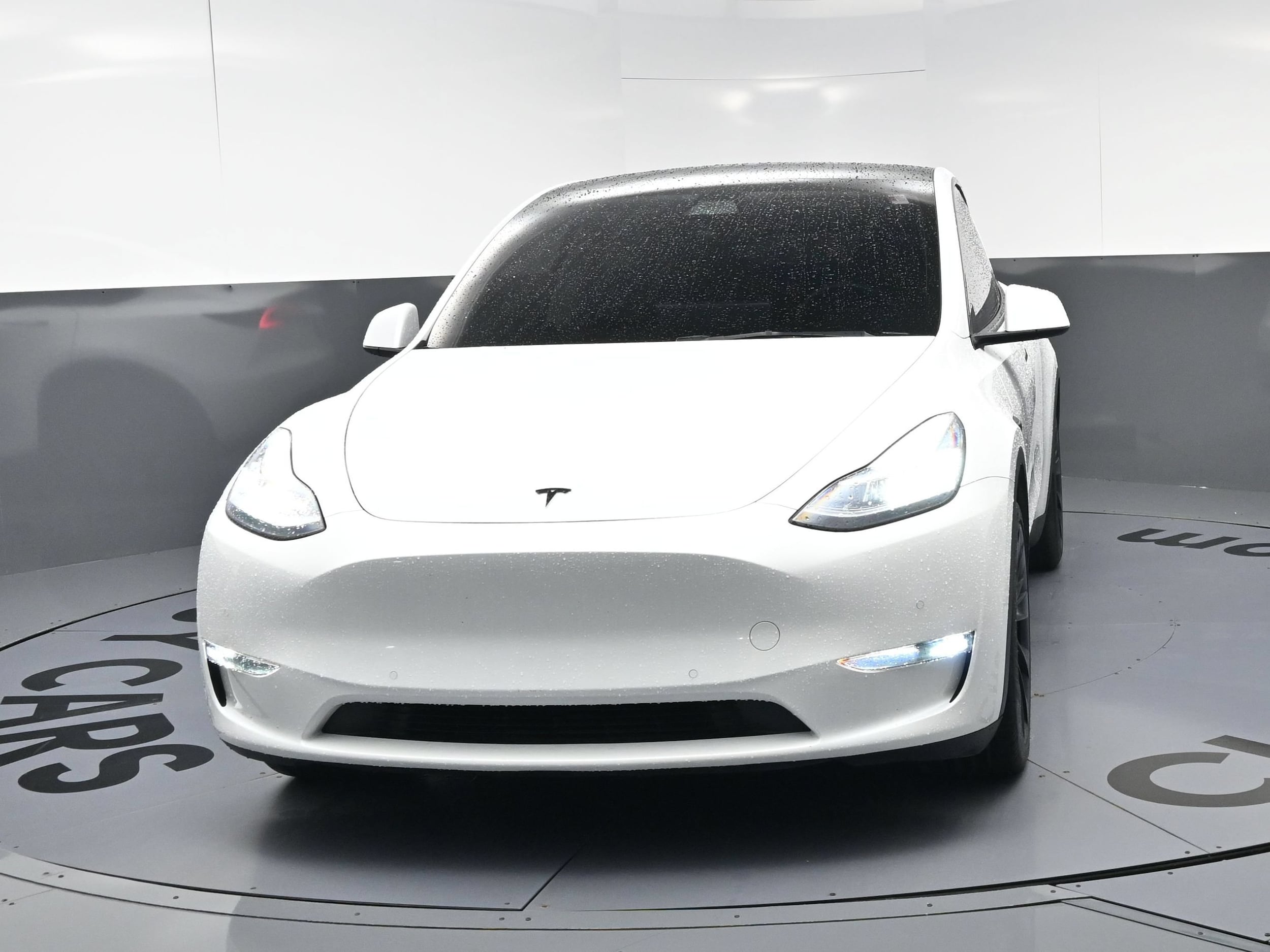 Tesla Model Y Long Range