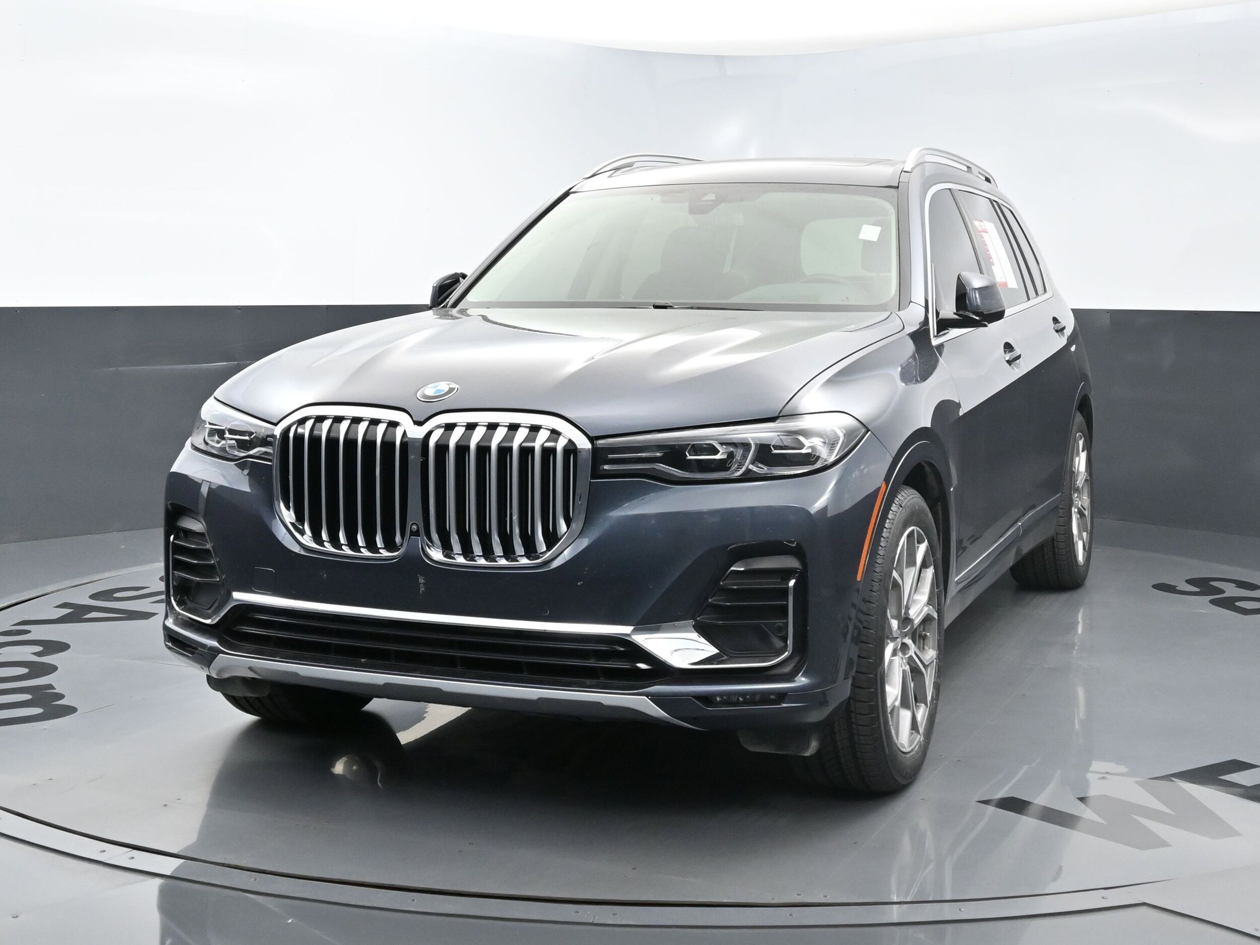 2021 Bmw X7 xDrive40i photo 3