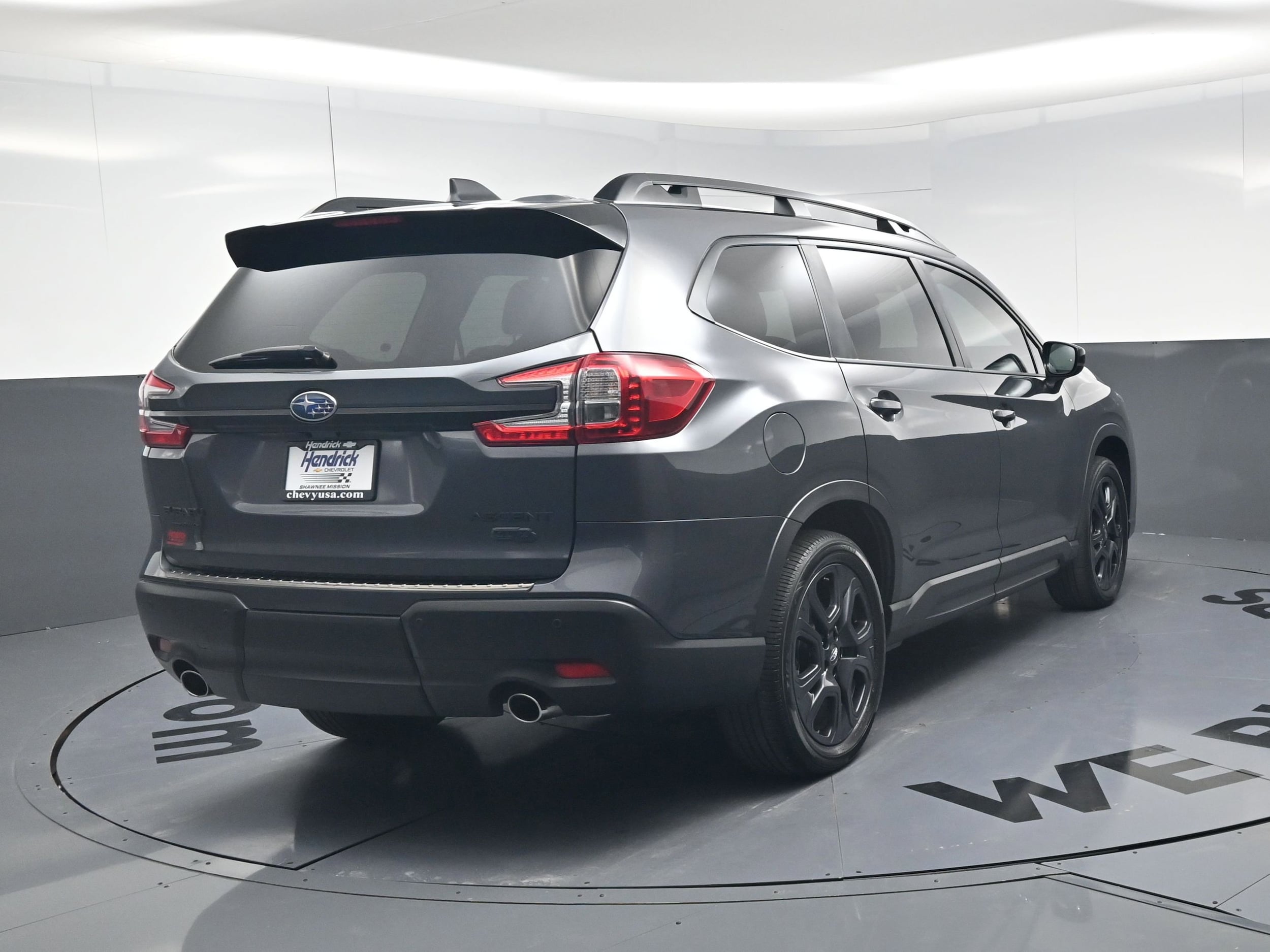2024 Subaru Ascent Onyx Edition photo 3