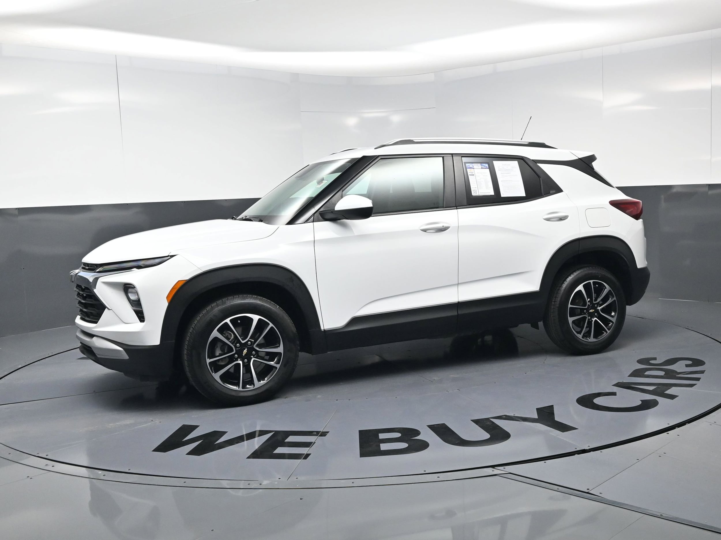 2024 Chevrolet Trailblazer LT photo 5