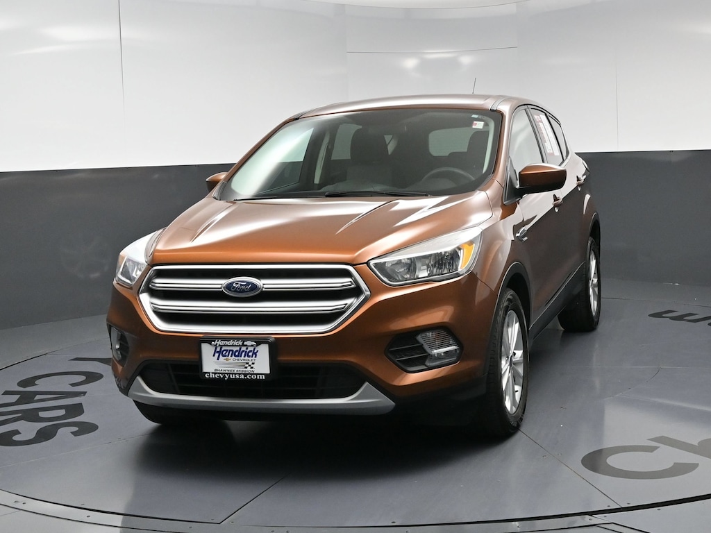 Used 2017 Ford Escape SE SUV