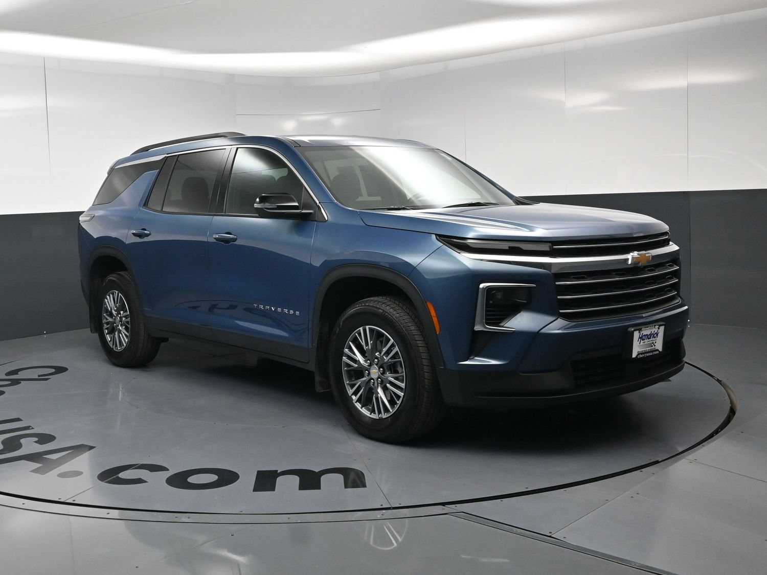 2025 Chevrolet Traverse FWD LT SUV