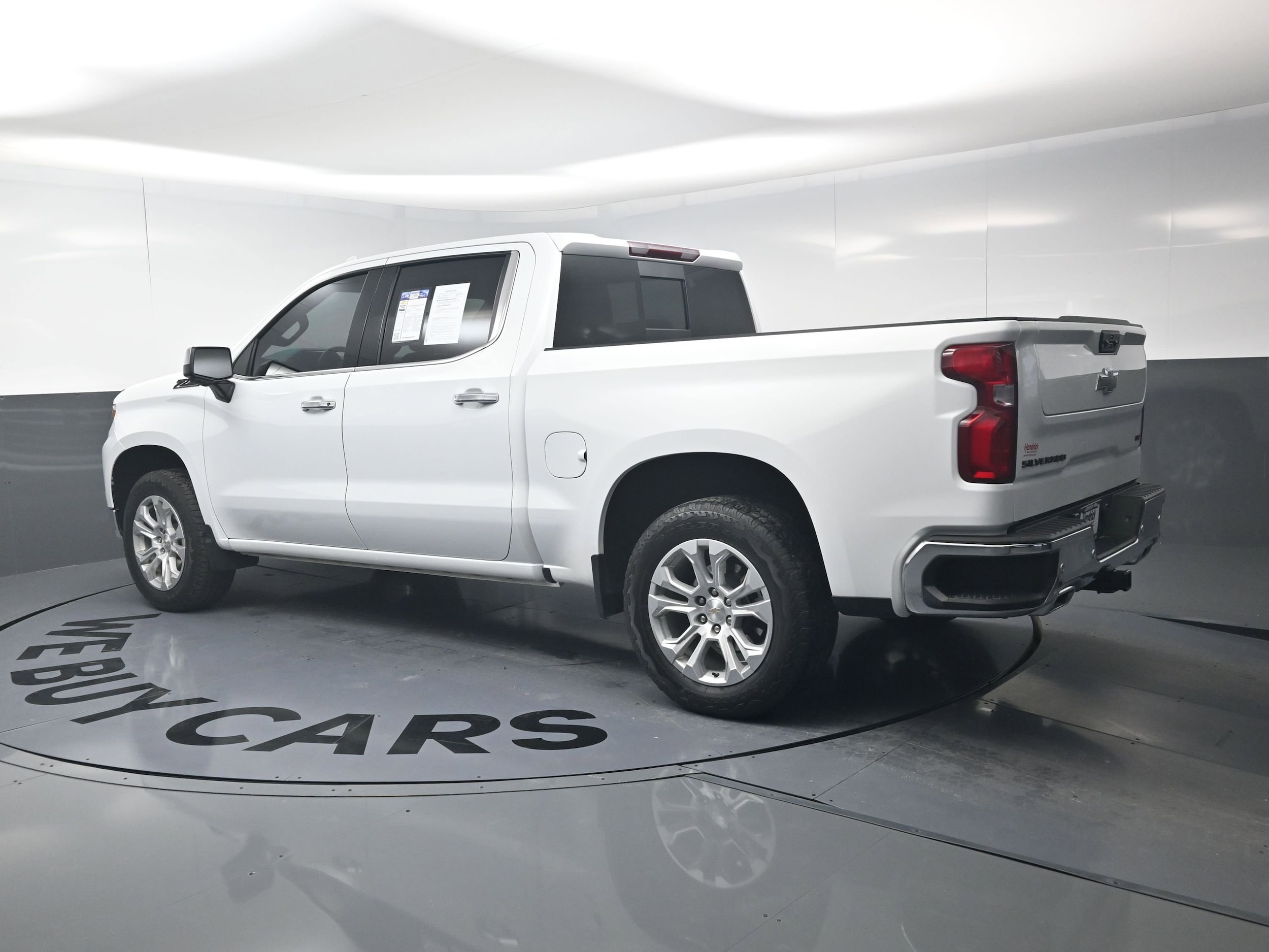 2023 Chevrolet Silverado 1500 LTZ photo 5