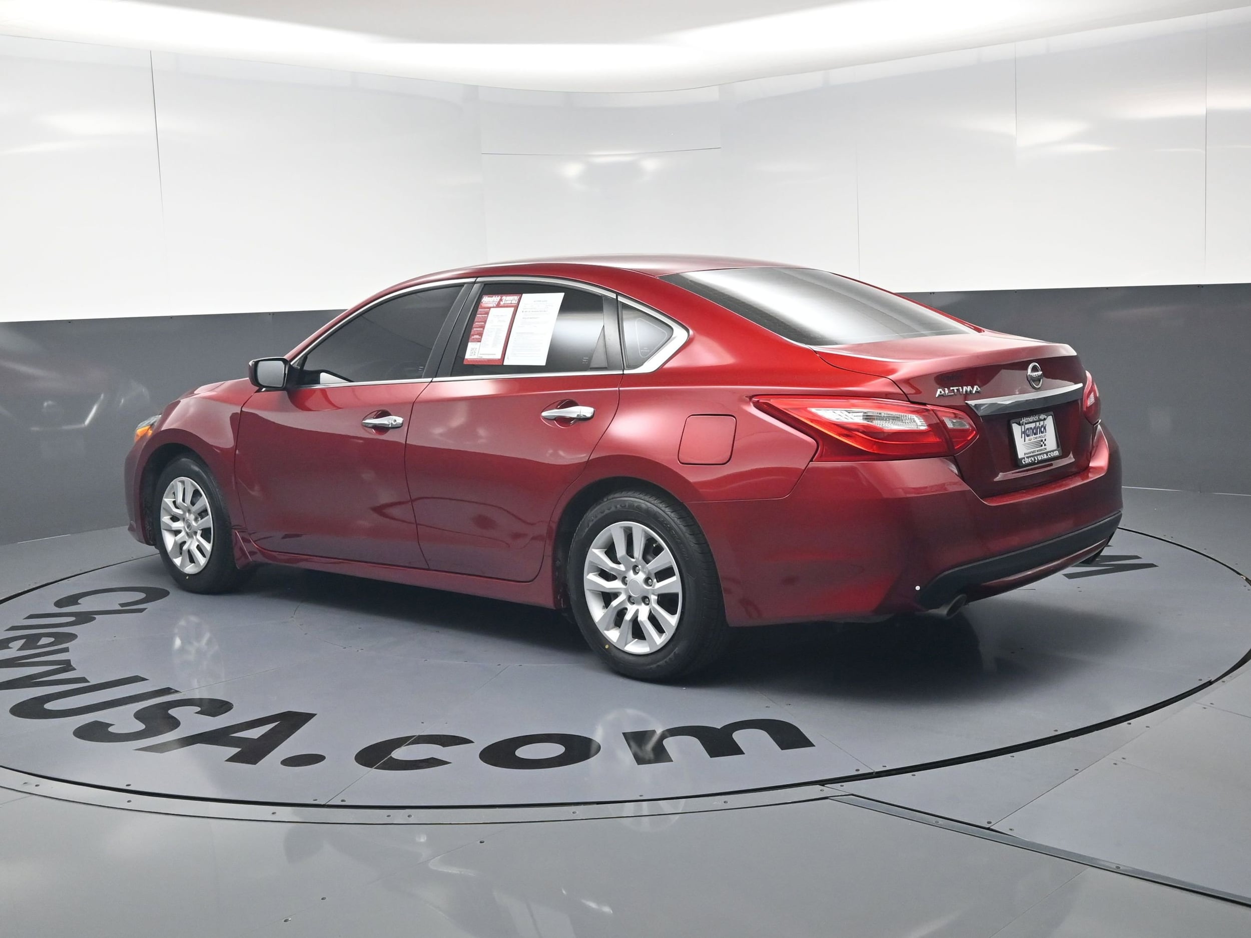 2017 Nissan Altima 2.5 S photo 6