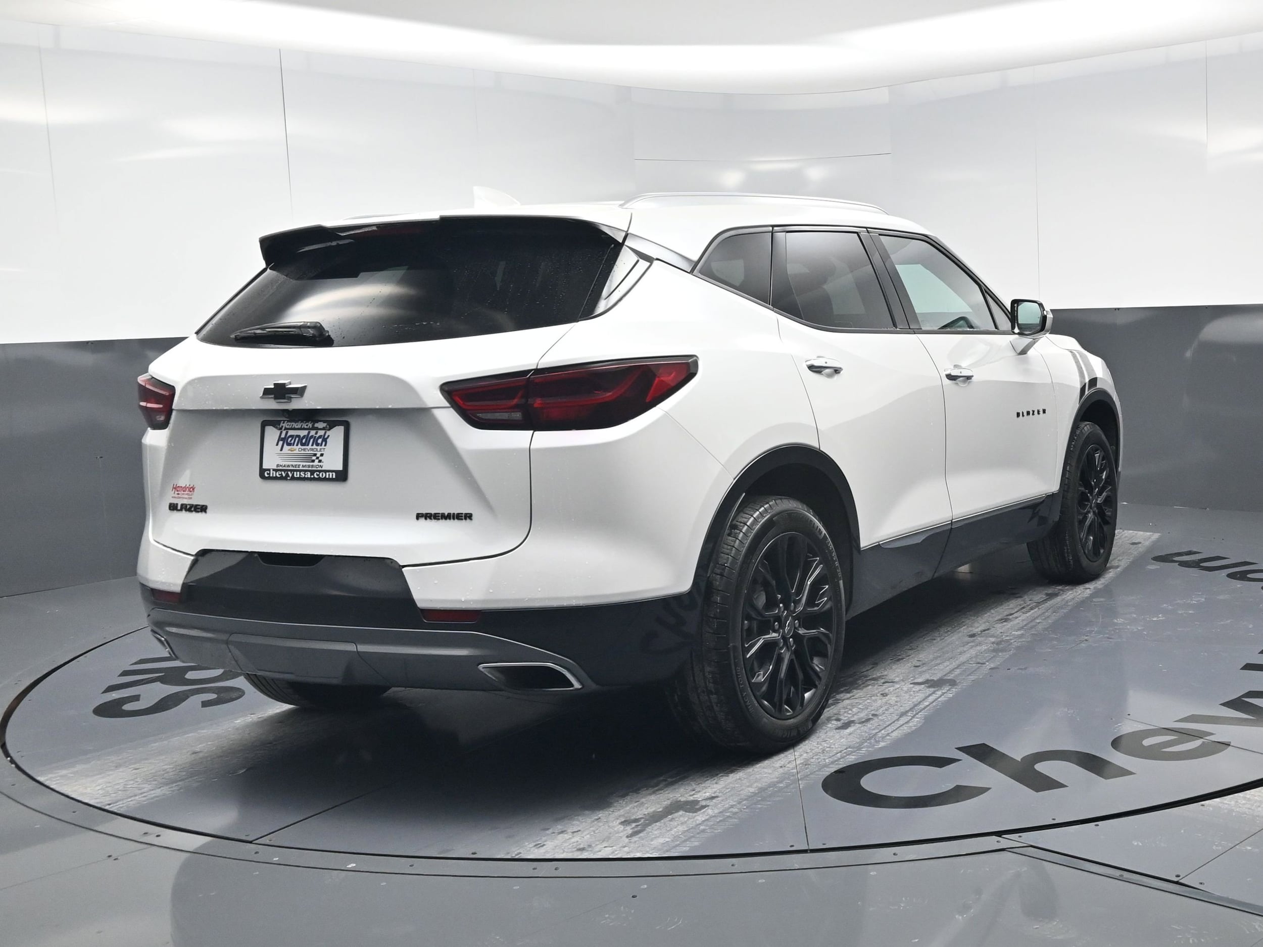 2024 Chevrolet Blazer Premier photo 3