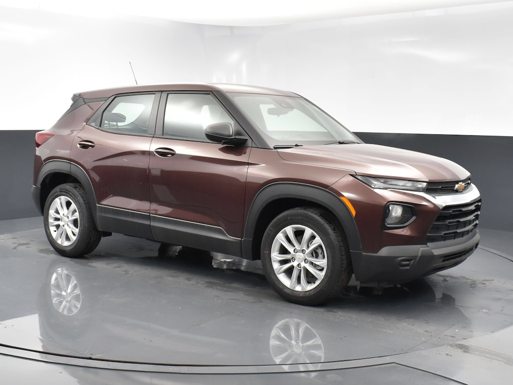 Used 2023 Chevrolet Trailblazer LS SUV