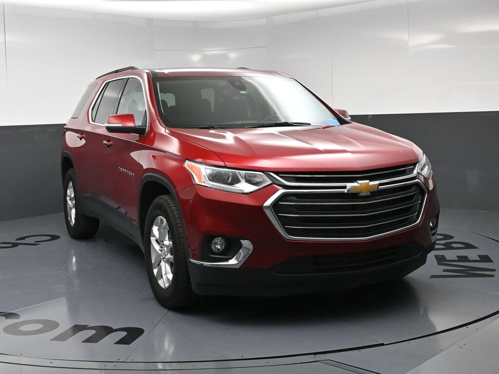 Used 2021 Chevrolet Traverse LT Cloth SUV