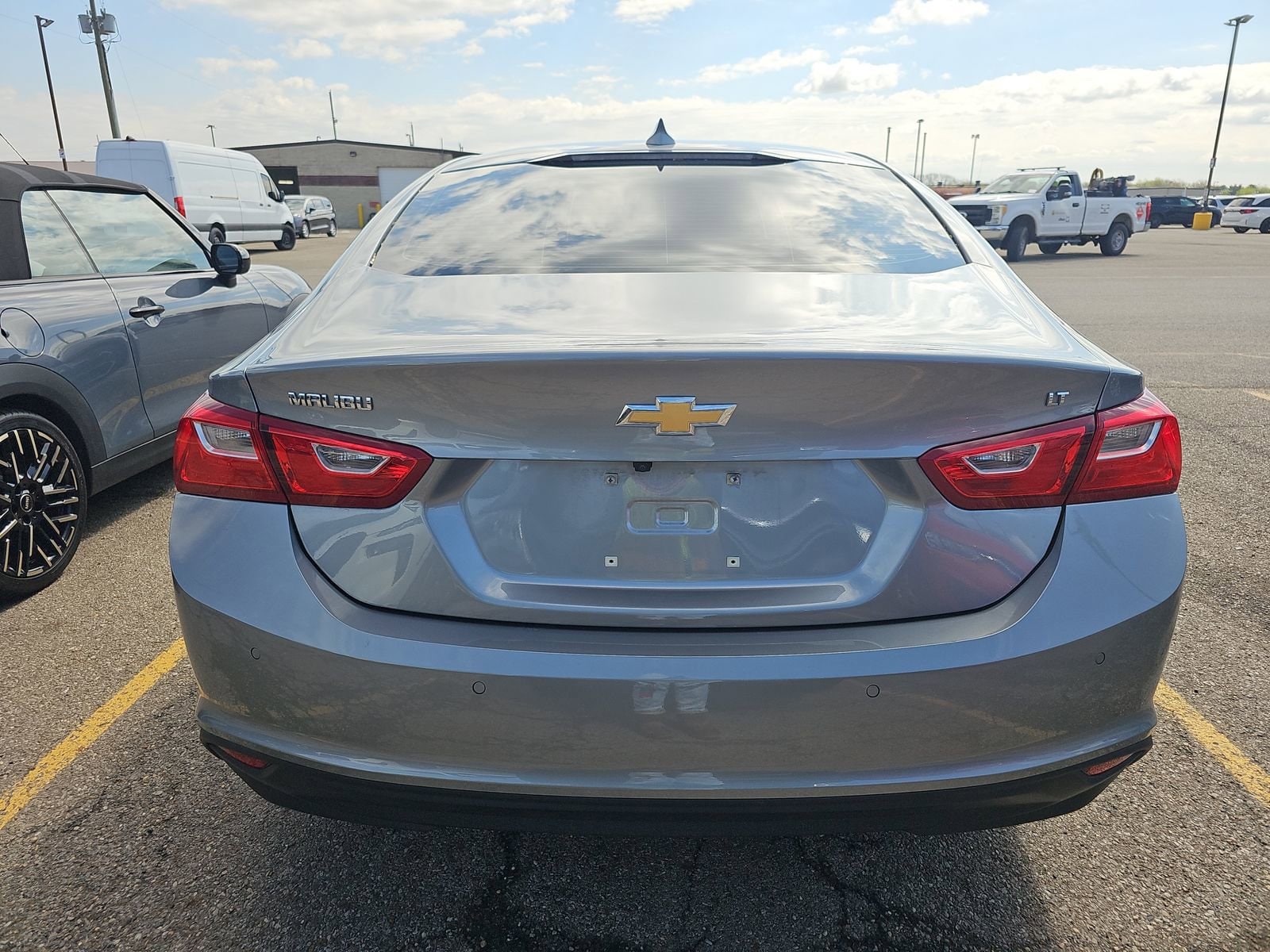 2024 Chevrolet Malibu LT photo 6