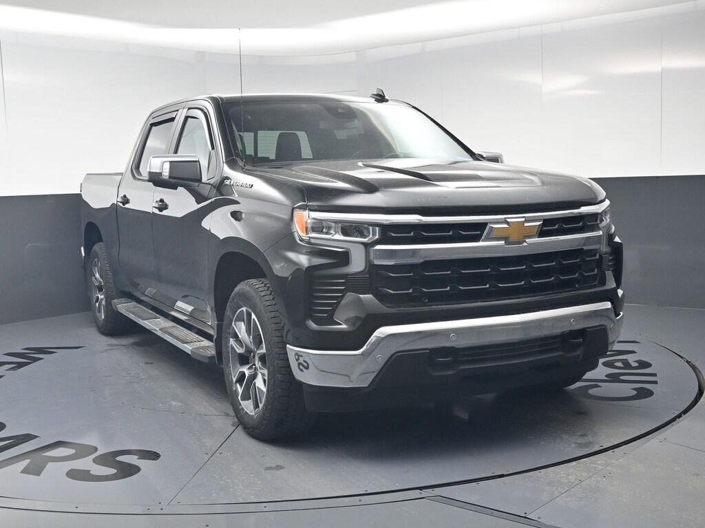 Used 2024 Chevrolet Silverado 1500 LT Pickup