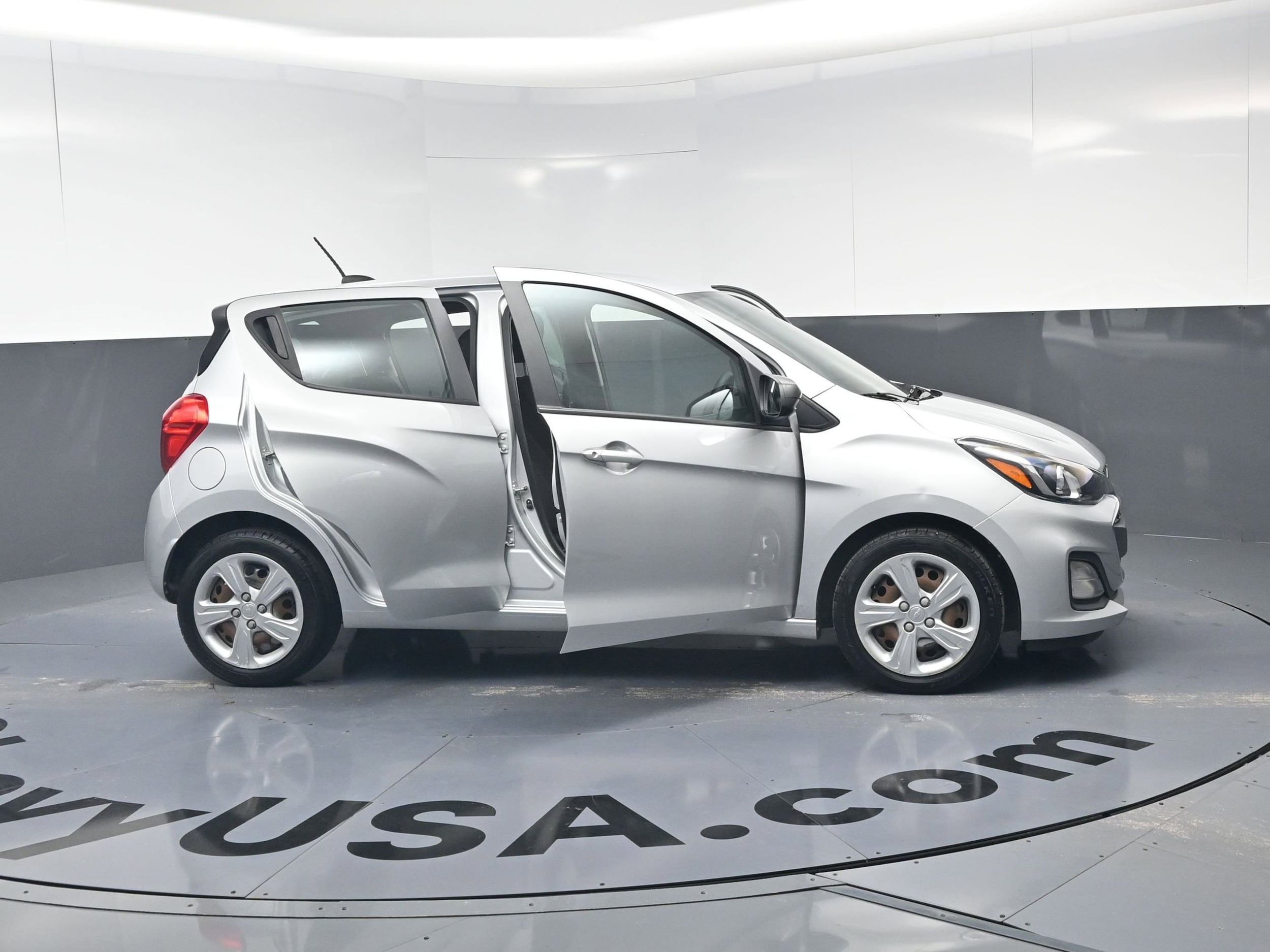 新政　天蛙　Spark Clear Dry Used 2020 Chevrolet Spark For Sale in Merriam, KS VIN