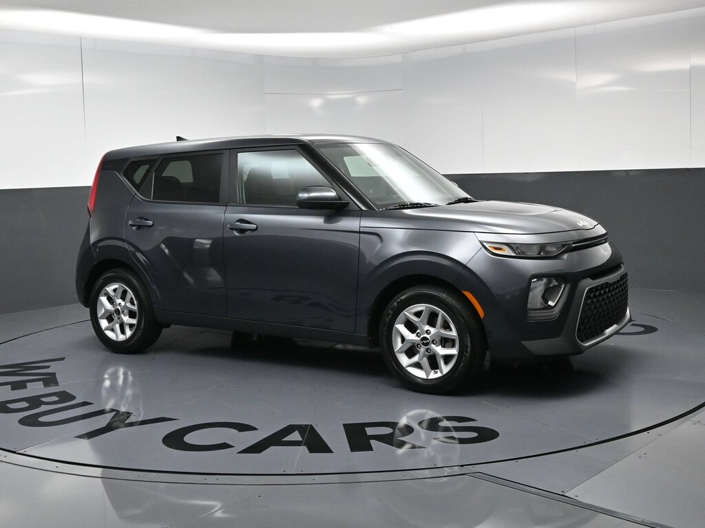 Used 2022 Kia Soul LX Hatchback