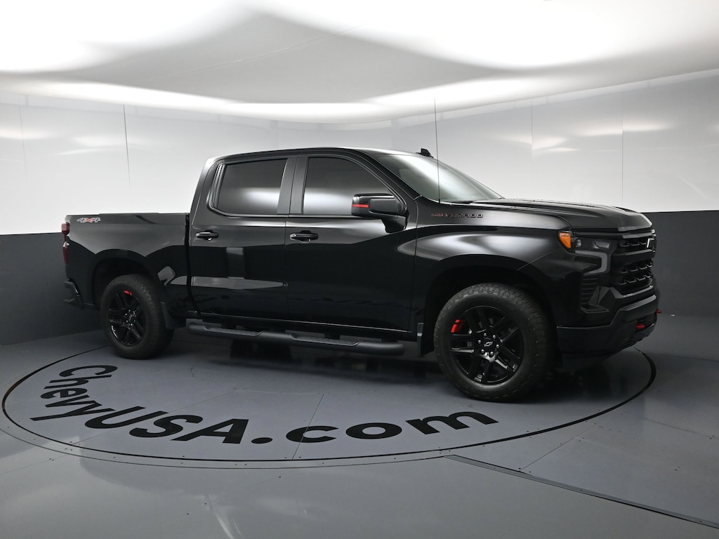 Used 2024 Chevrolet Silverado 1500 RST Pickup