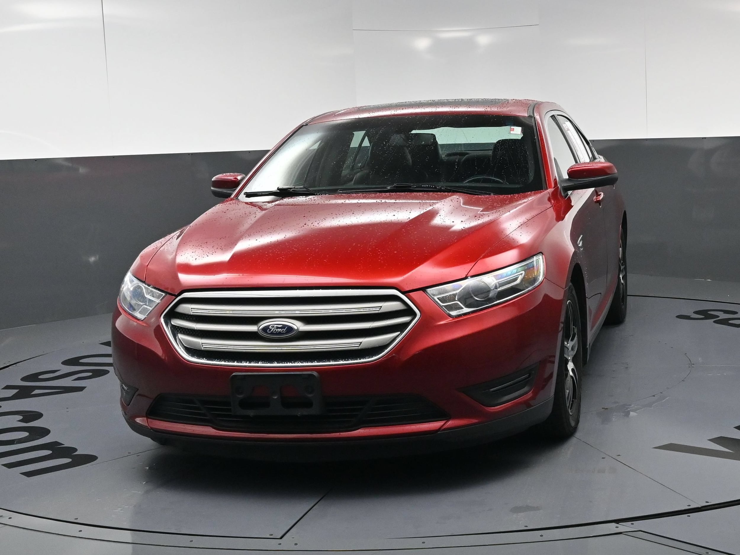 Ford Taurus SEL
