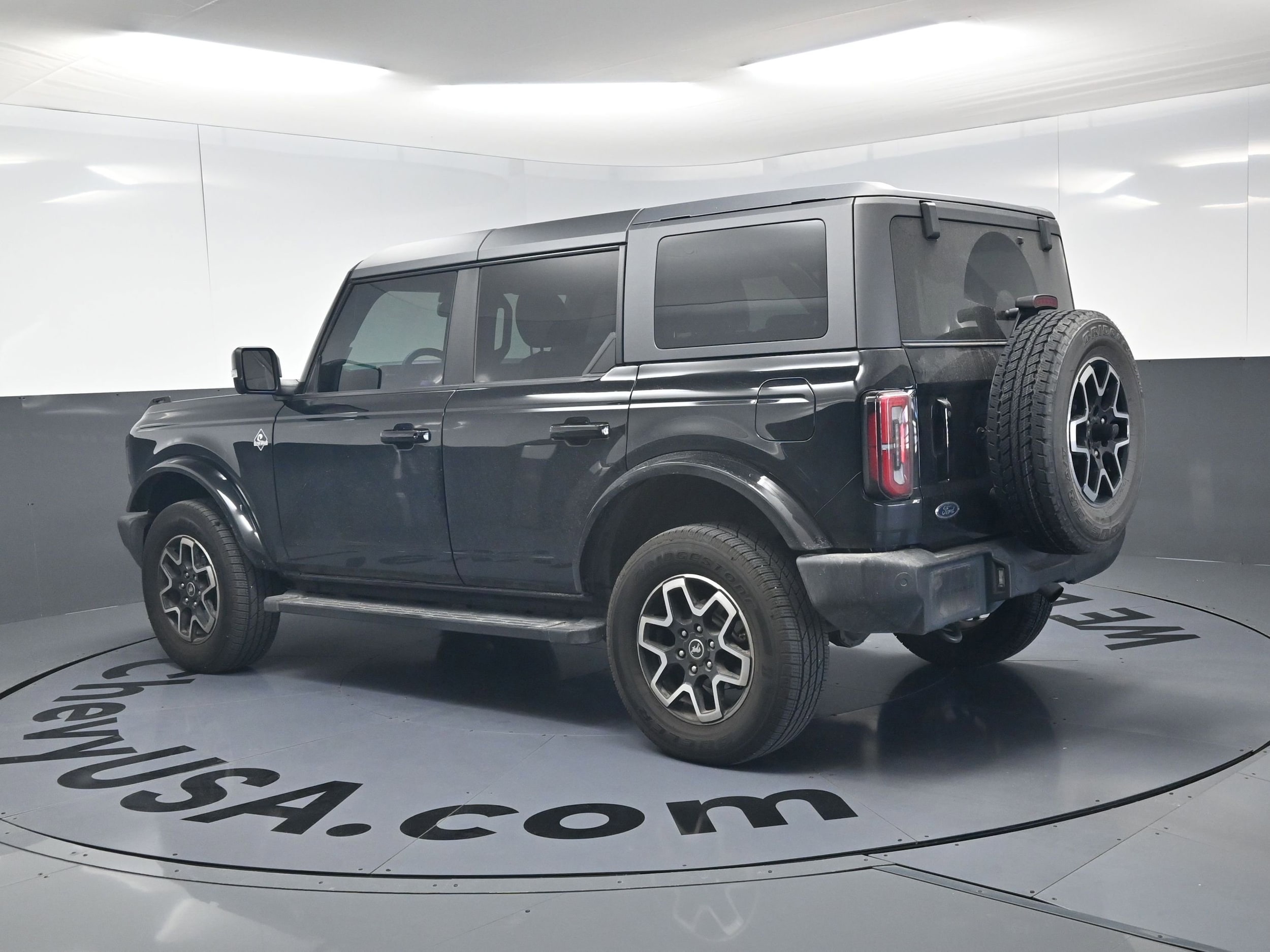 2021 Ford Bronco Outer Banks photo 6
