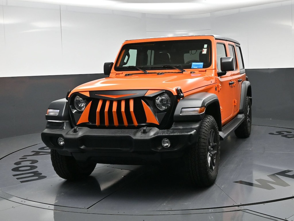 Used 2025 Jeep Wrangler Sport Convertible