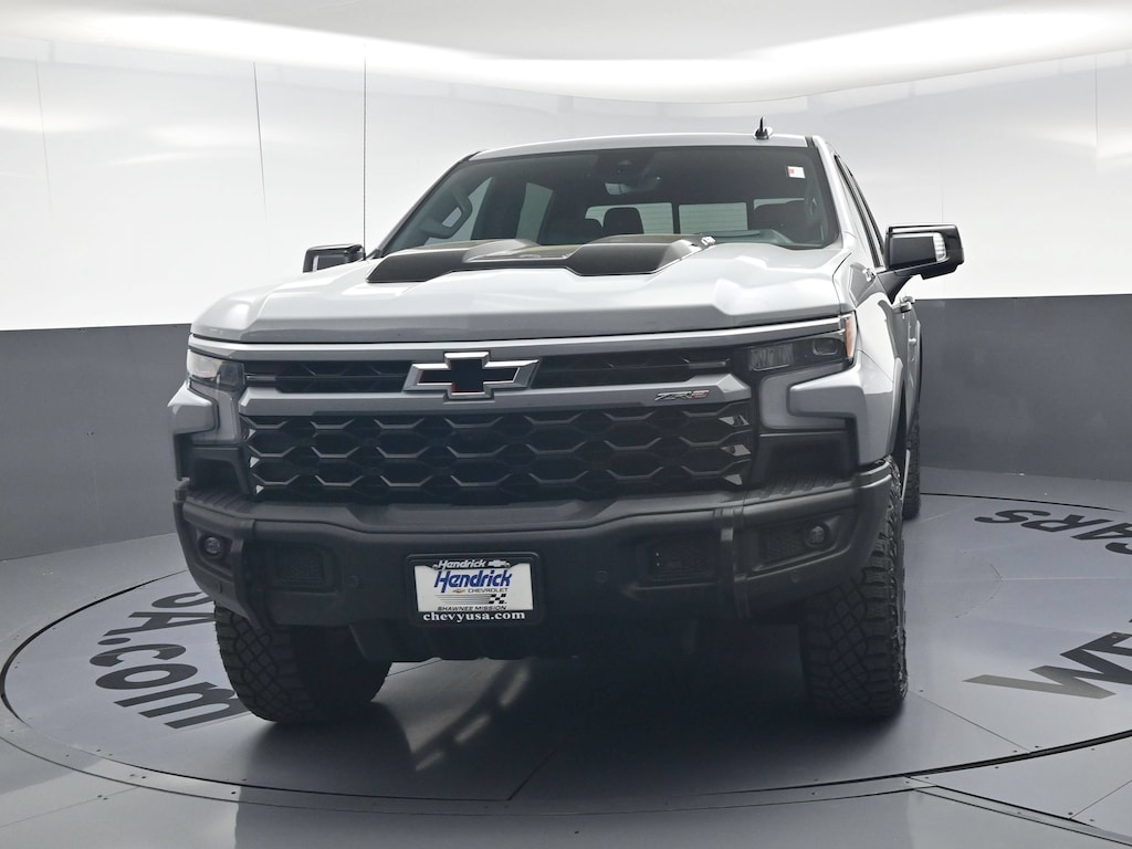 Used 2025 Chevrolet Silverado 1500 ZR2 Pickup