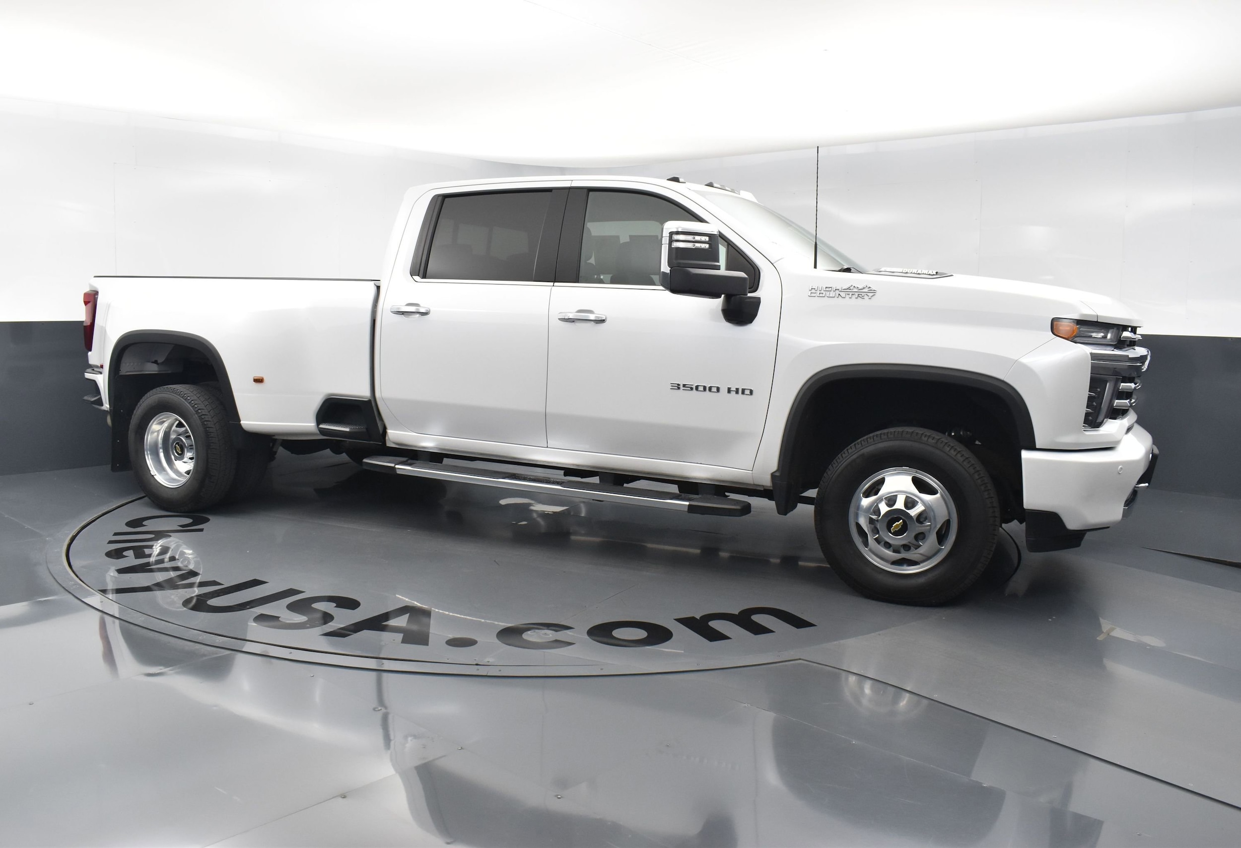 2022 Chevrolet Silverado 3500HD High Country