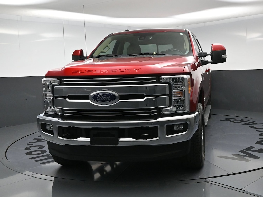 Used 2017 Ford Super Duty F-250 SRW Lariat Pickup