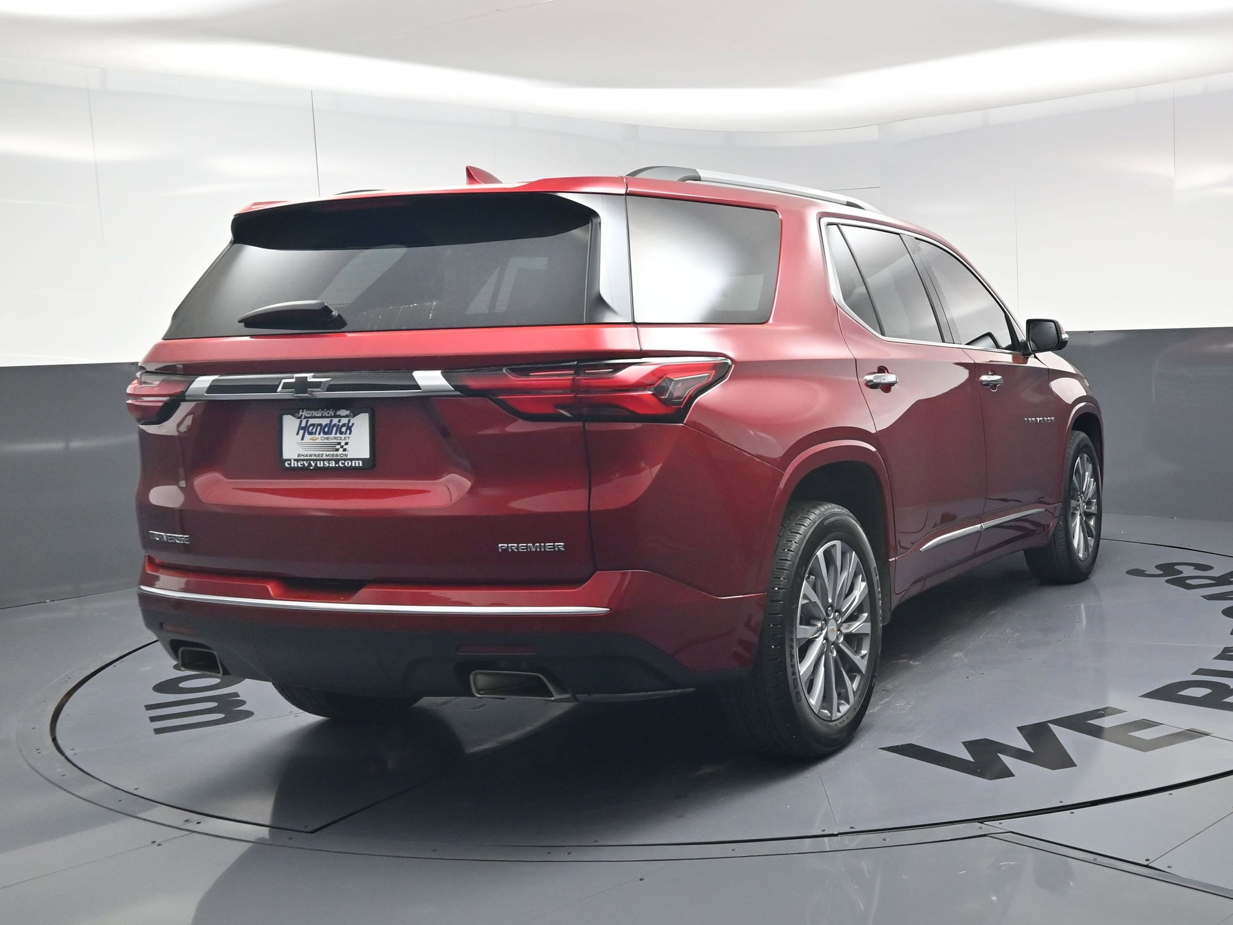 2023 Chevrolet Traverse Premier photo 3