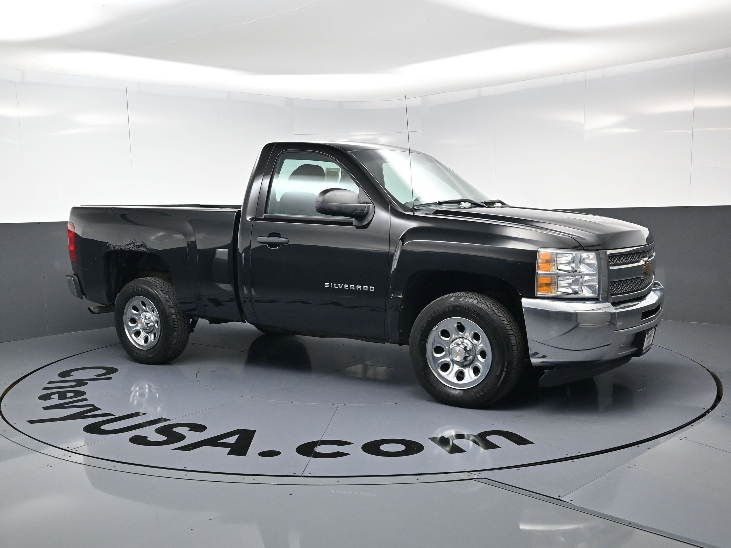 2013 Chevrolet Silverado 1500 Work Truck photo 2