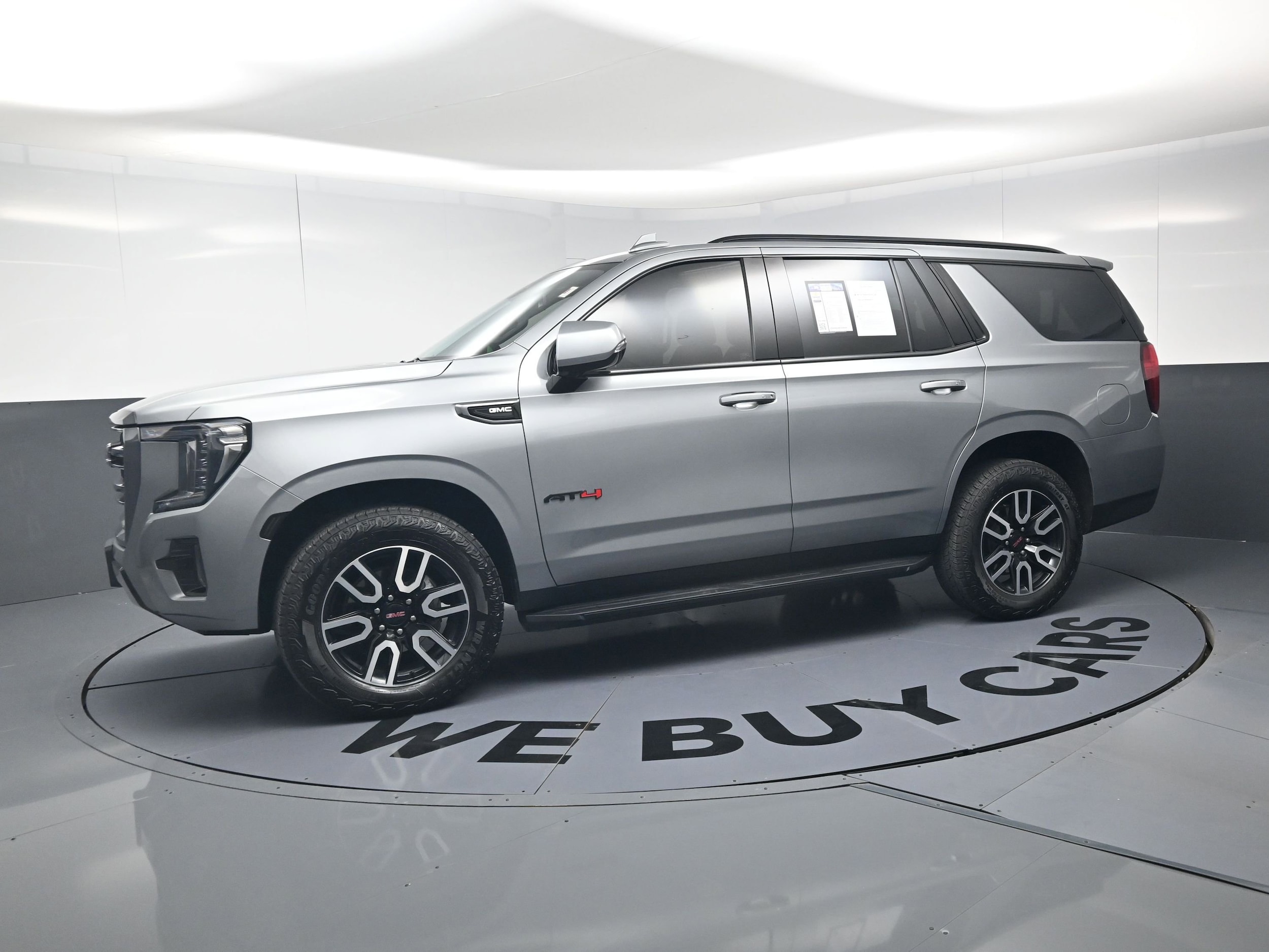 2023 GMC Yukon AT4 photo 5