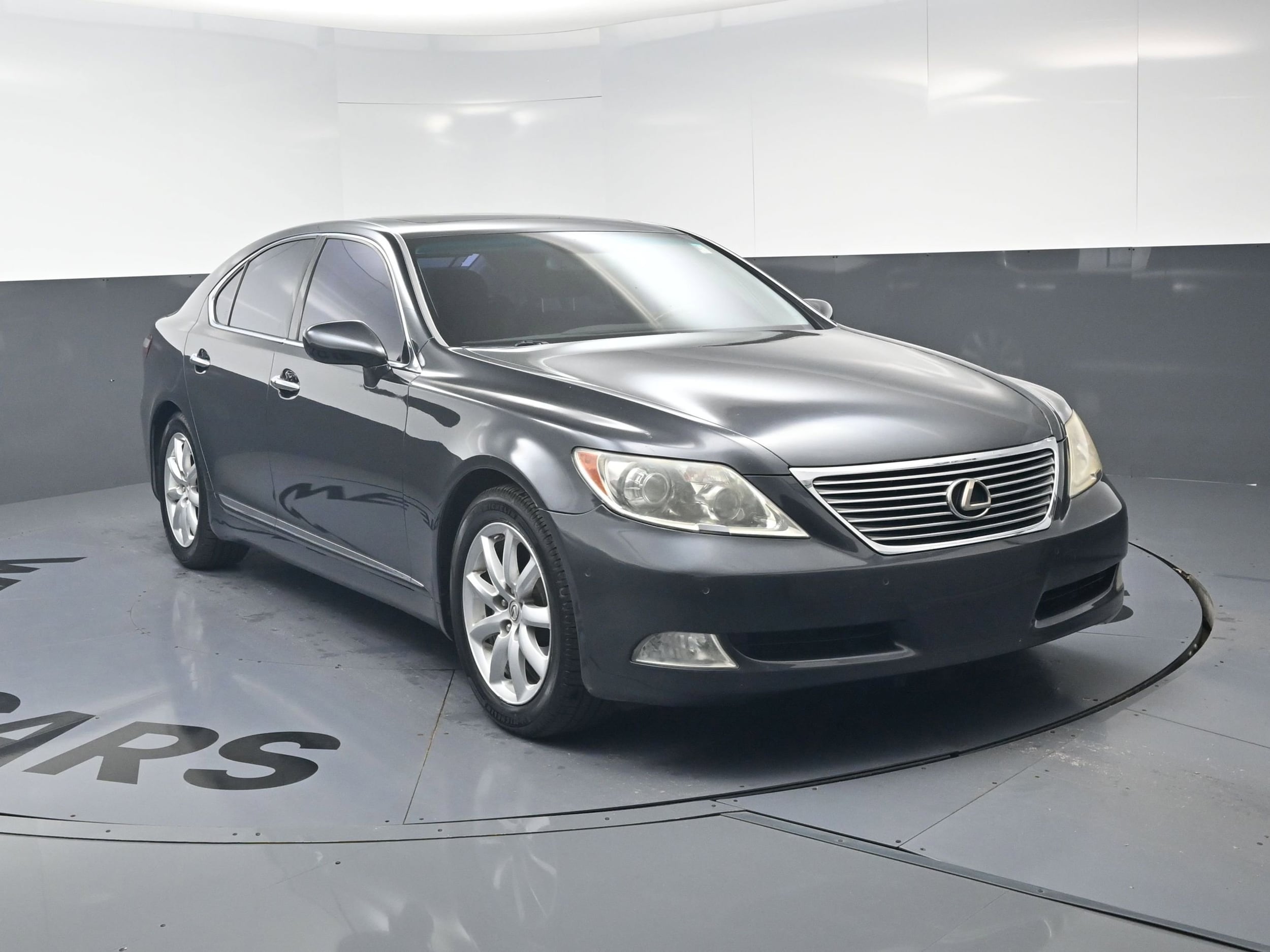 2008 LEXUS LS 460 photo 2