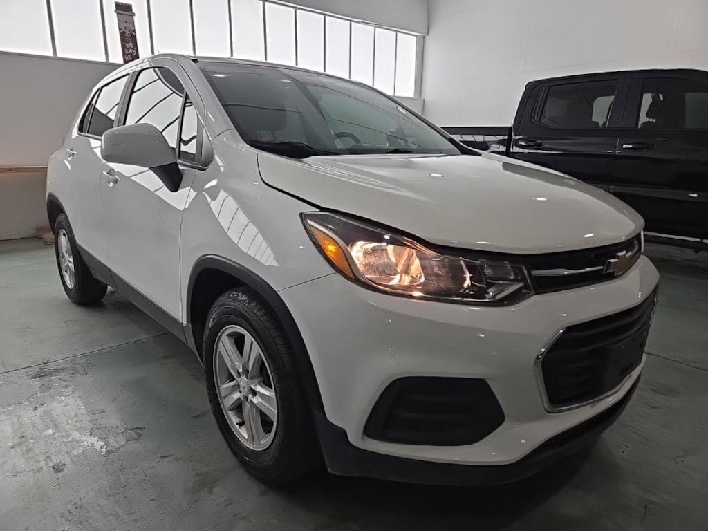 Used 2020 Chevrolet Trax LS SUV