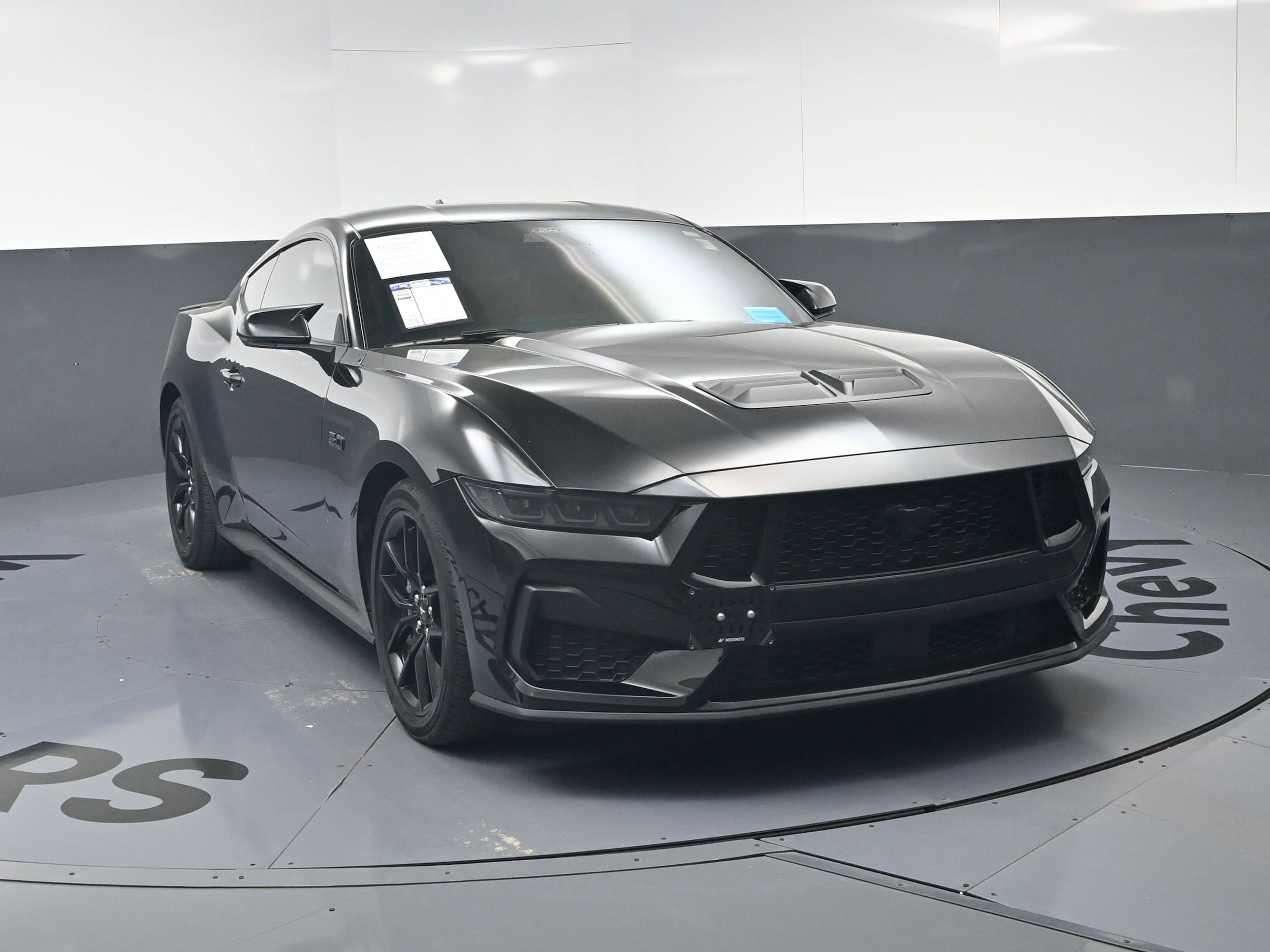 2025 Ford Mustang GT Premium photo 2