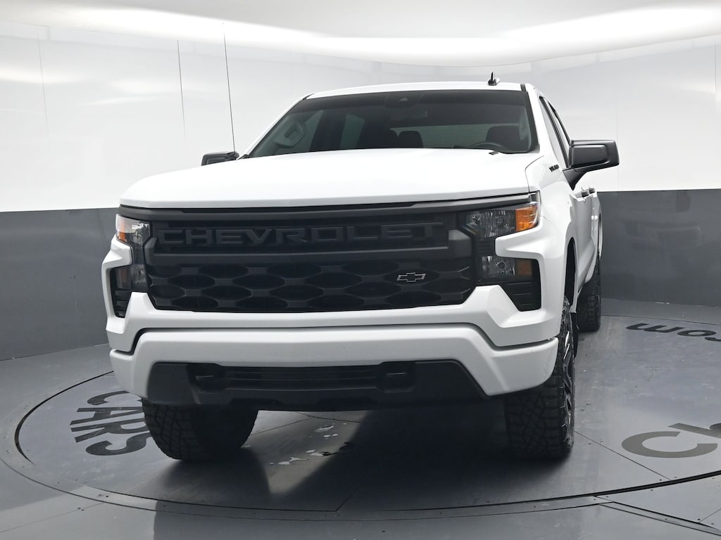 Used 2025 Chevrolet Silverado 1500 Custom Pickup
