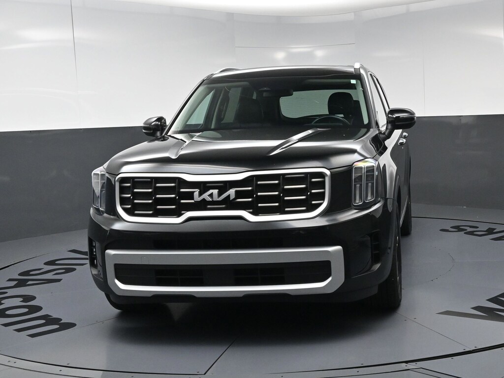 Used 2024 Kia Telluride S SUV