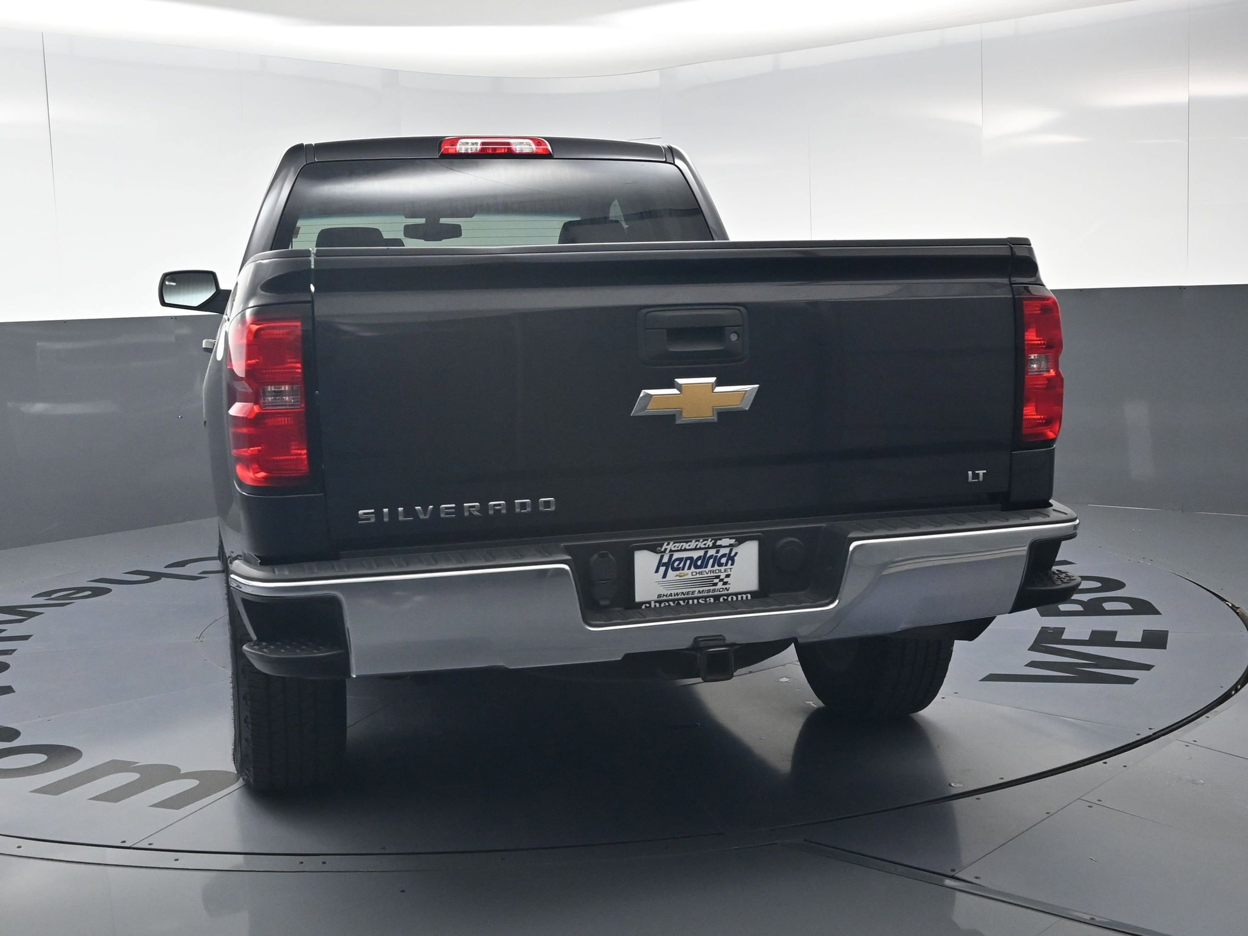 2016 Chevrolet Silverado 1500 LT photo 3