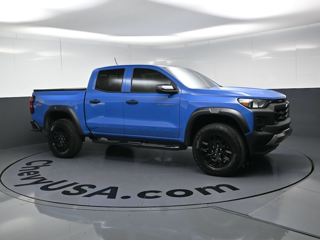 Used 2025 Chevrolet Colorado 4WD Trail Boss Pickup