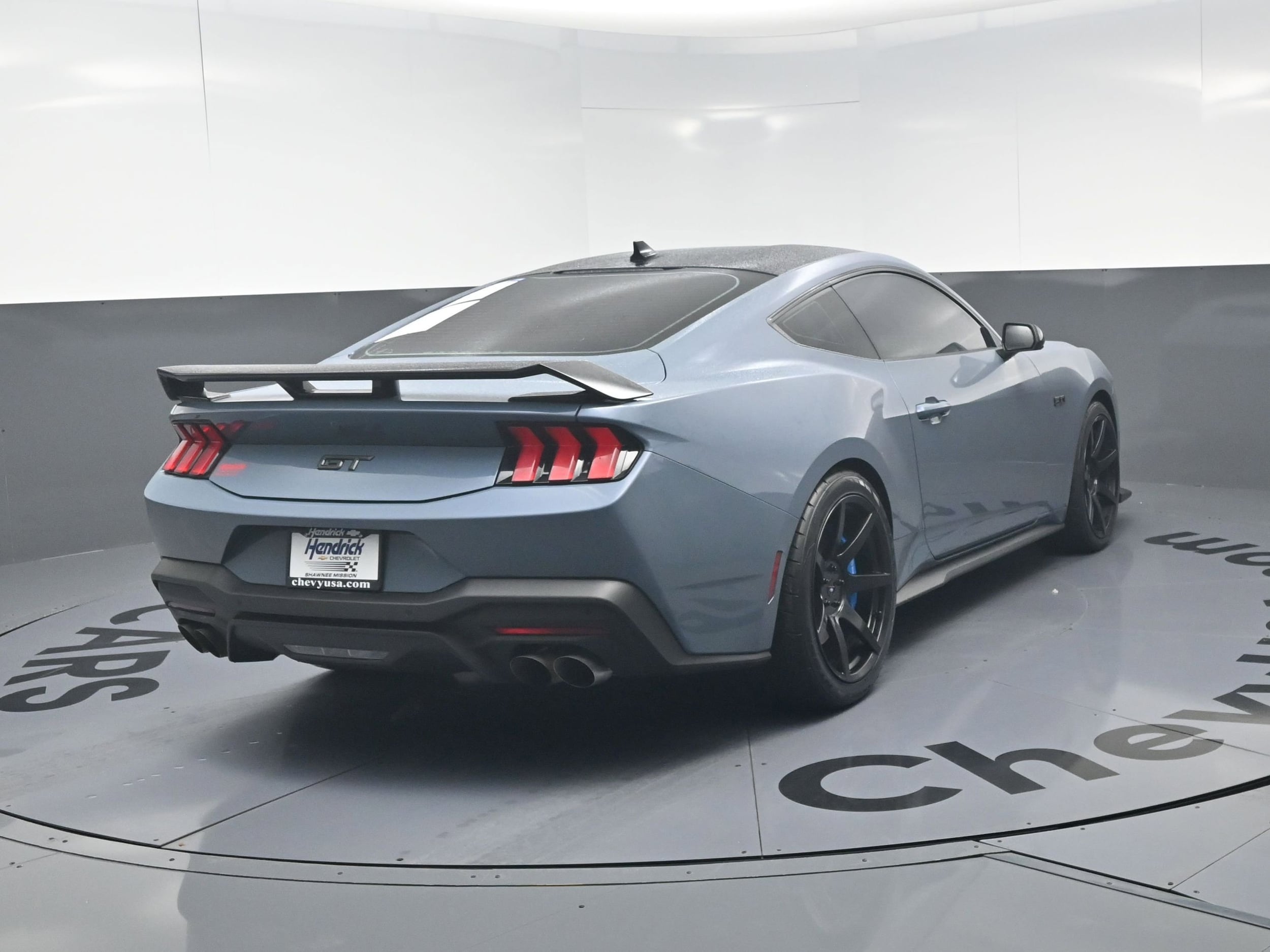 2024 Ford Mustang GT Premium photo 3