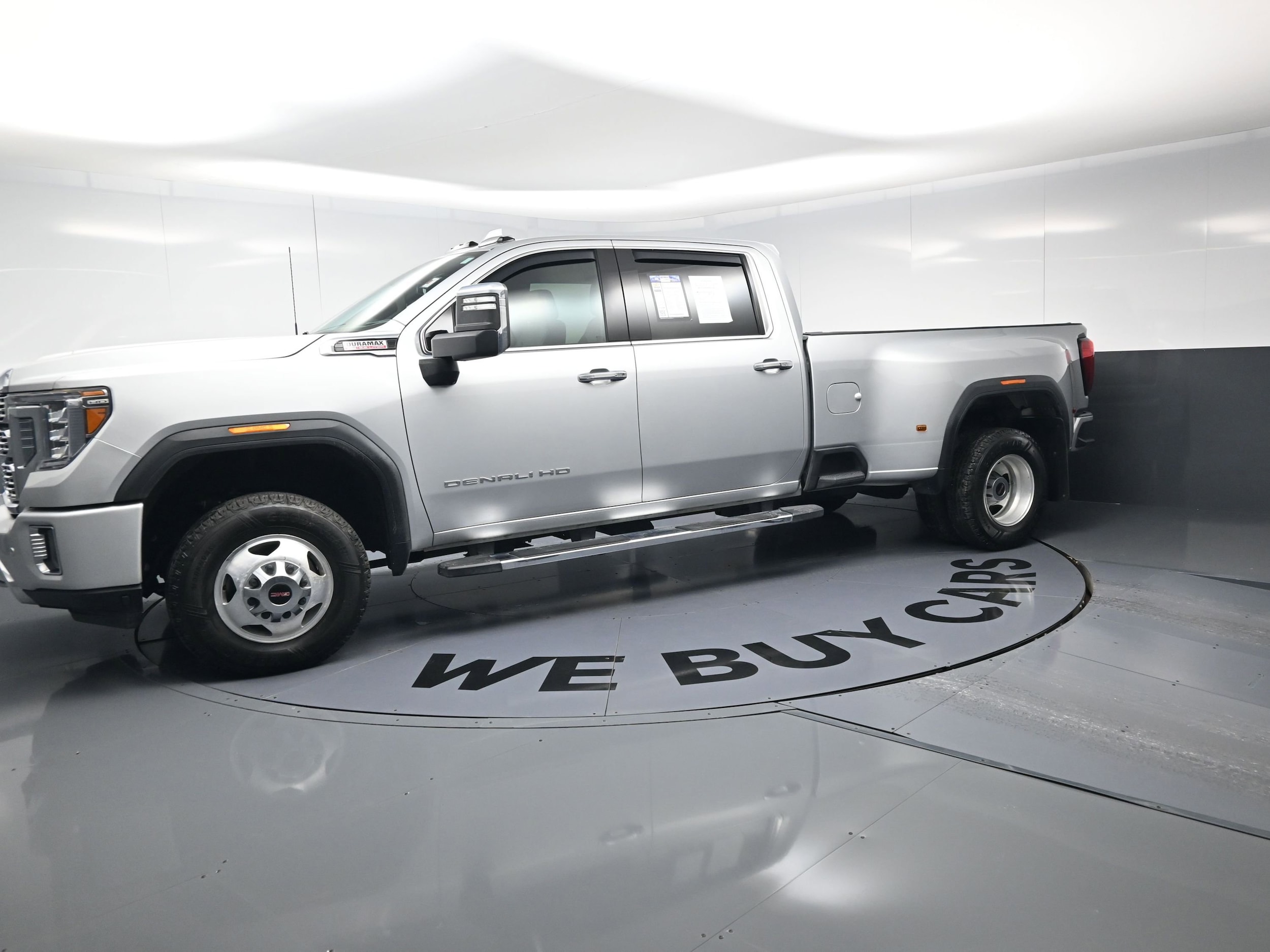 2021 GMC Sierra 3500HD Denali photo 4